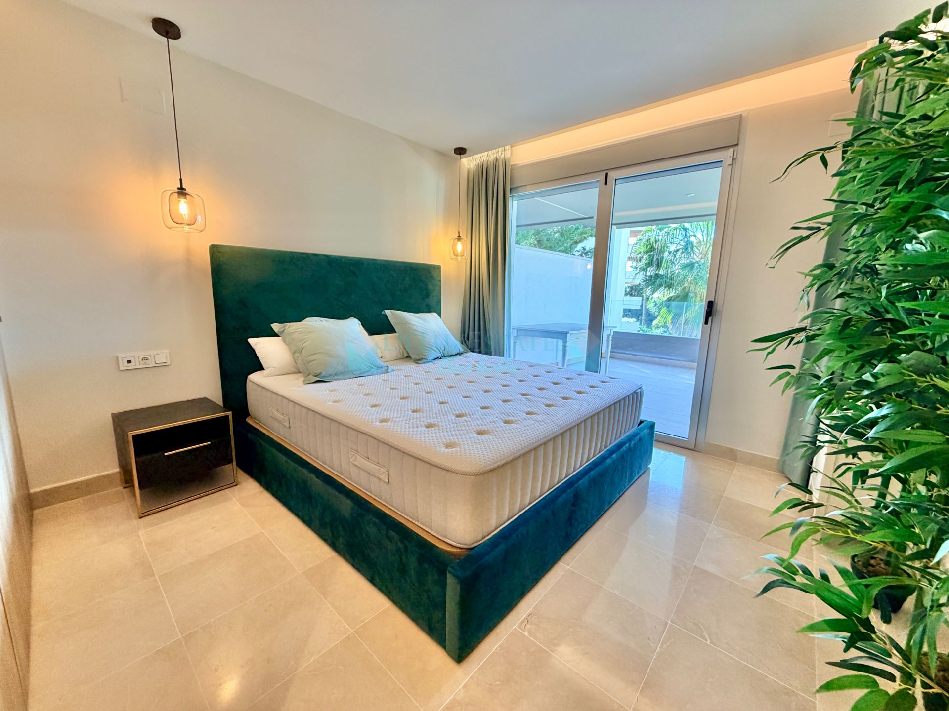 Apartment for rent in Royal Banús, Nueva Andalucia