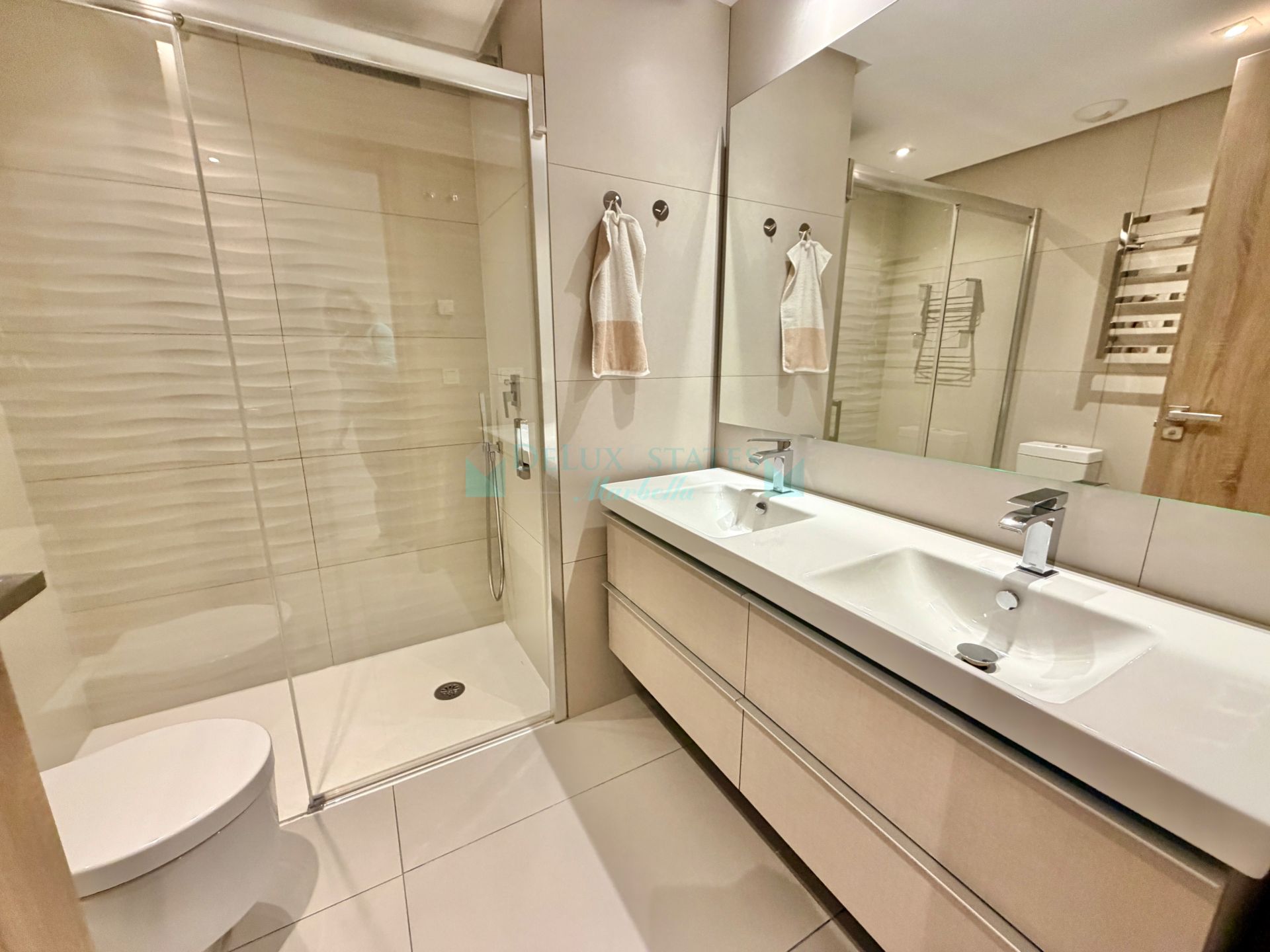 Apartment for rent in Royal Banús, Nueva Andalucia