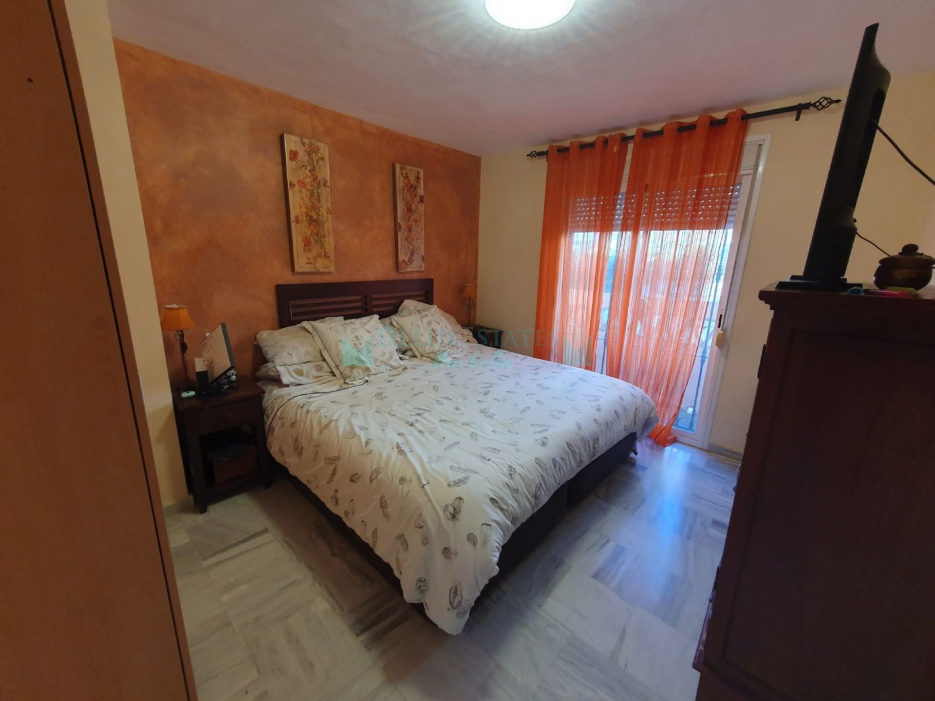 Semi Detached House for sale in Bello Horizonte, Marbella East