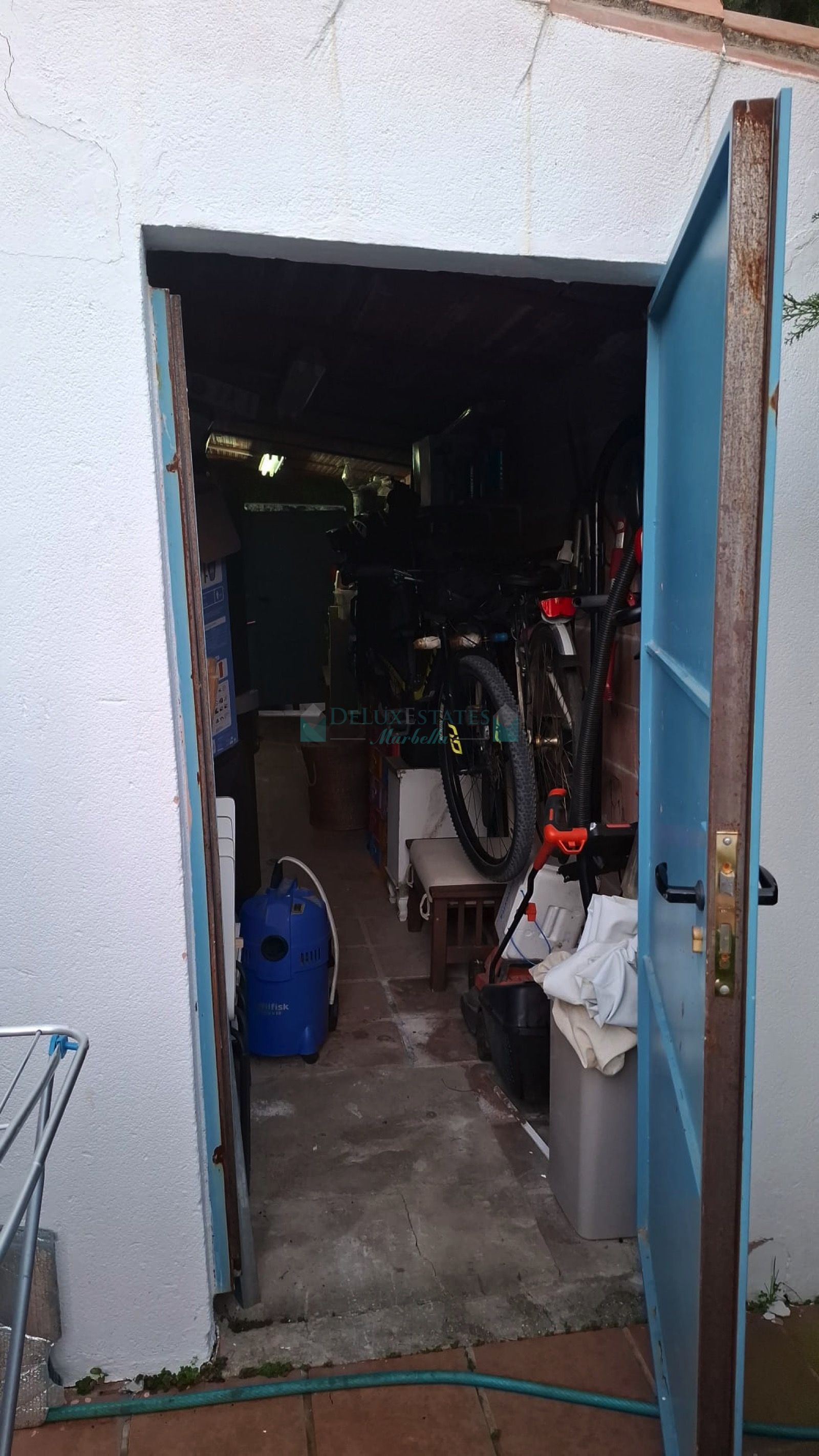 Semi Detached House for sale in Los Naranjos, Nueva Andalucia