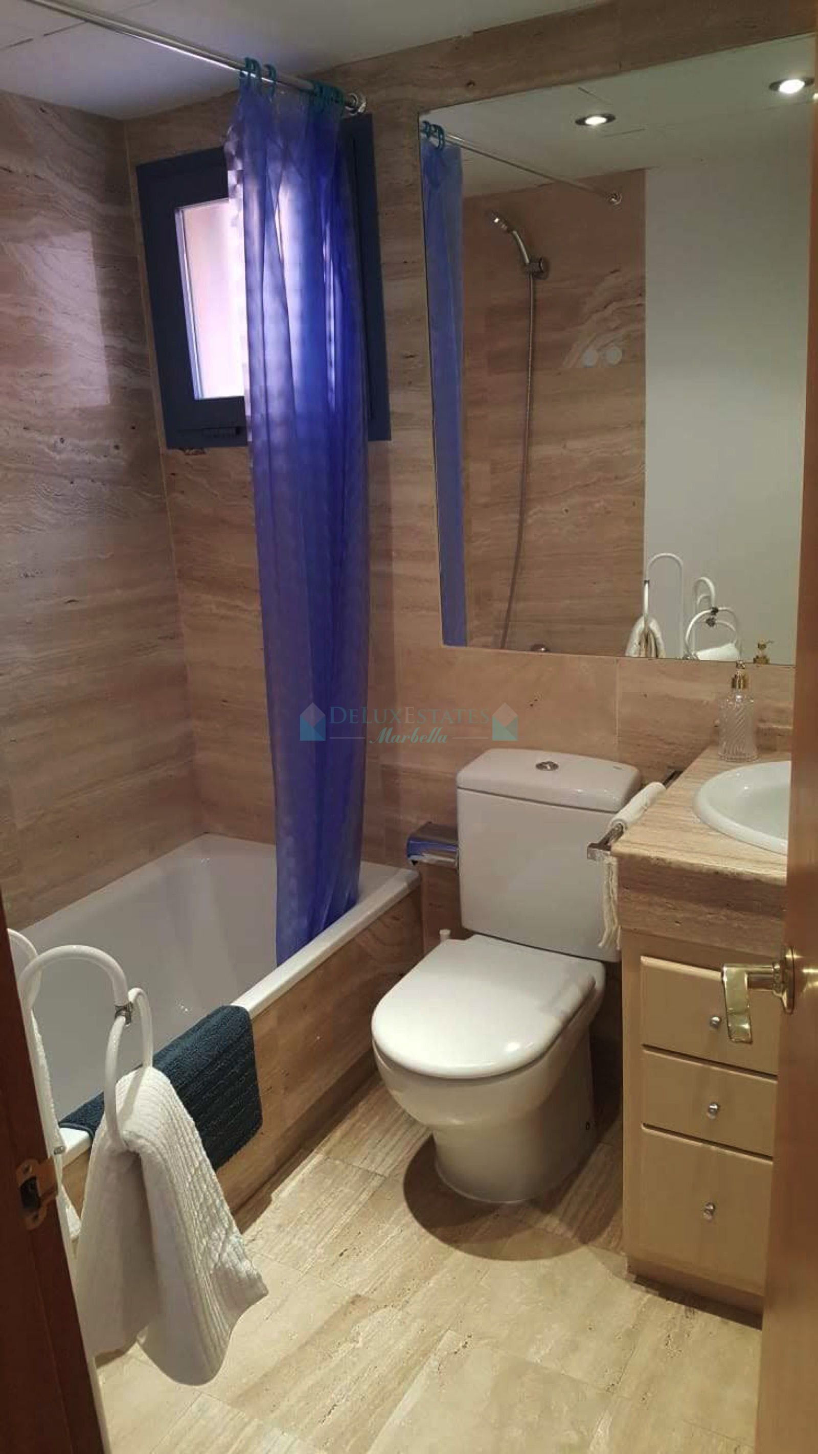 Semi Detached House for sale in Los Naranjos, Nueva Andalucia