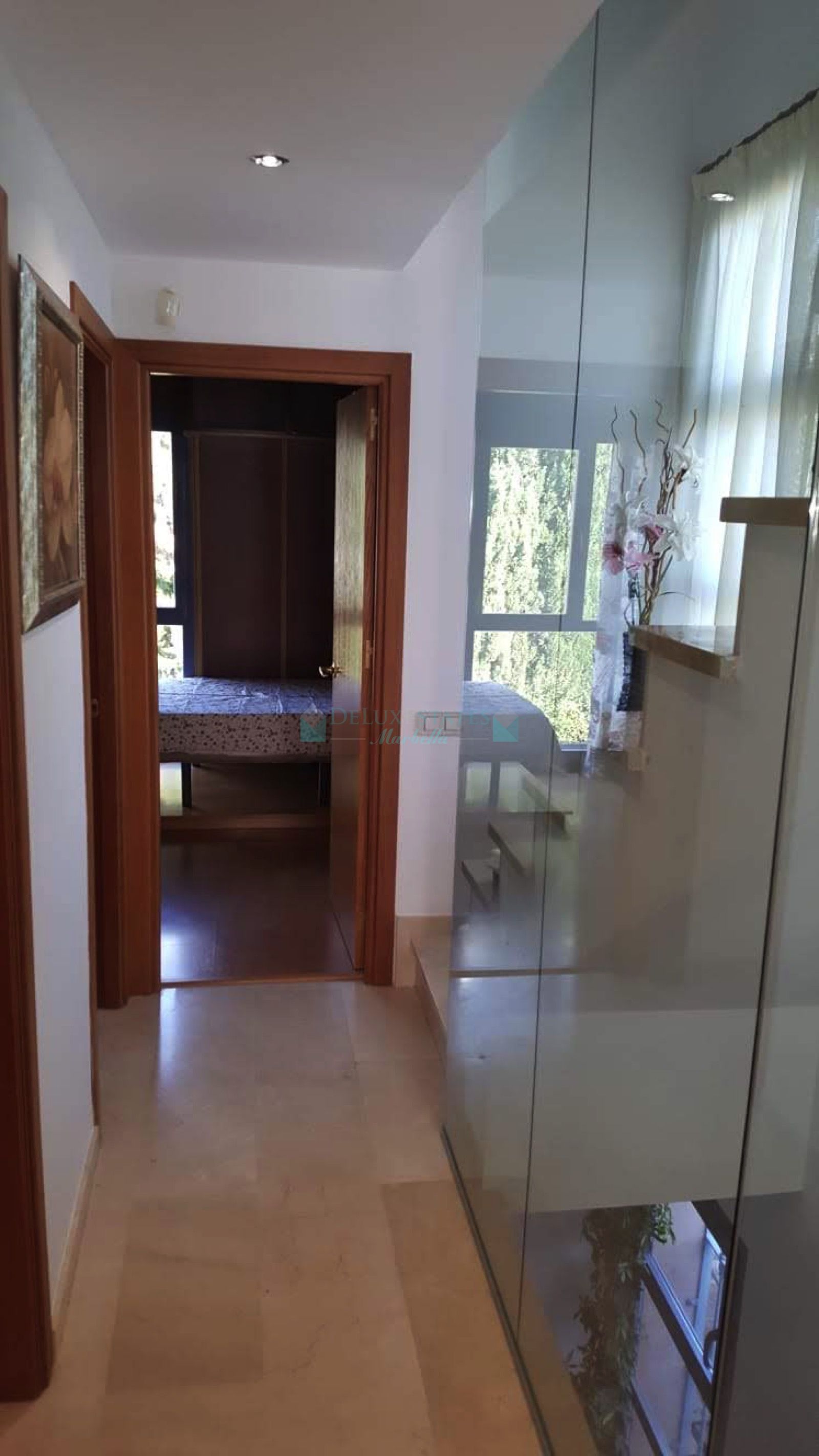Semi Detached House for sale in Los Naranjos, Nueva Andalucia