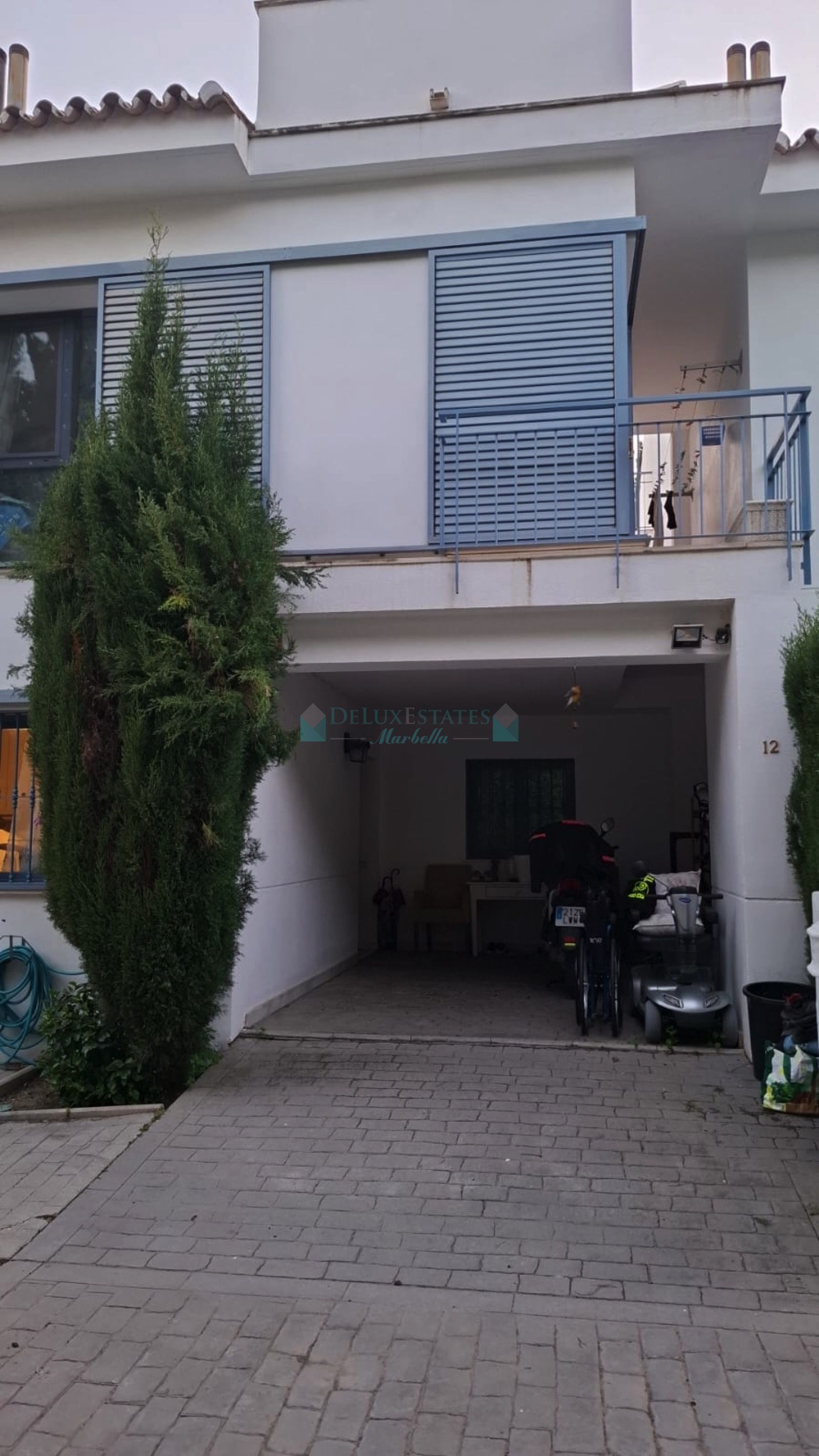 Semi Detached House for sale in Los Naranjos, Nueva Andalucia