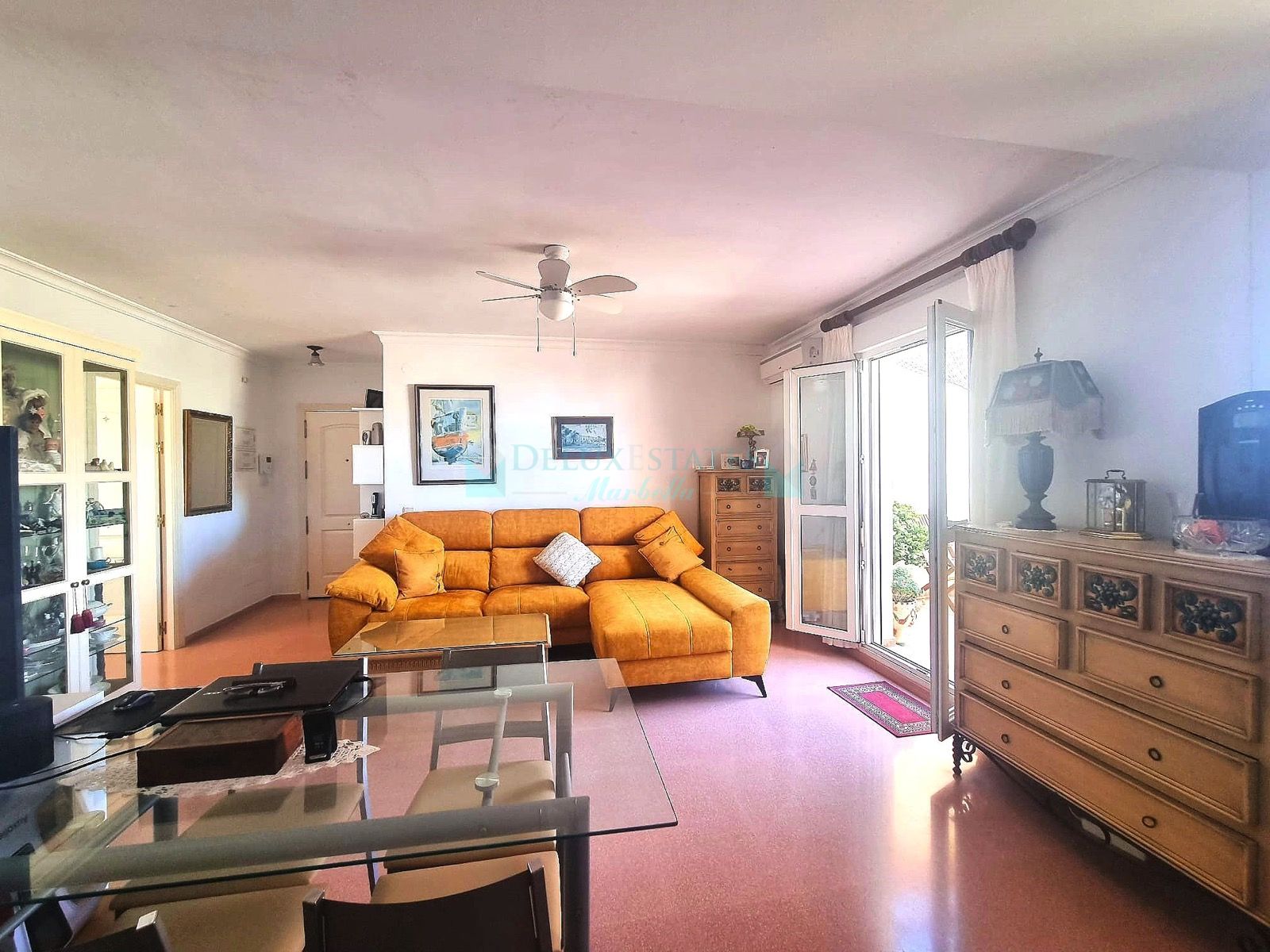 Penthouse for sale in Sabinillas, Manilva