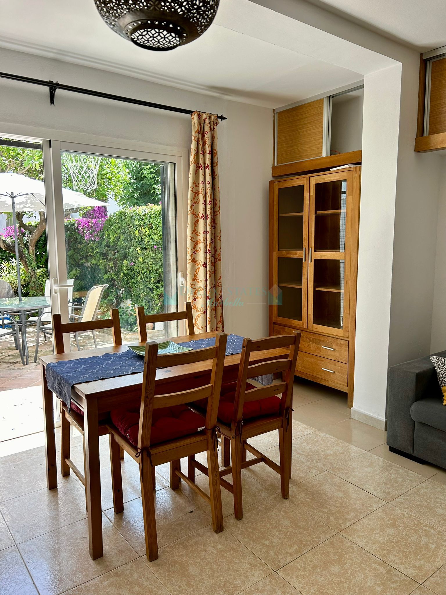 Ground Floor Apartment for sale in Benamara, Estepona