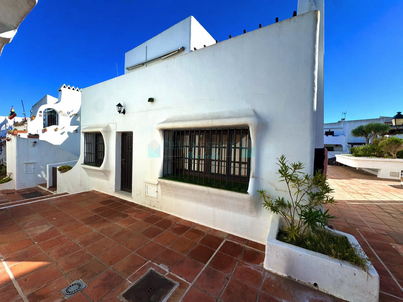 Semi Detached House for sale in Puerto La Duquesa, Manilva