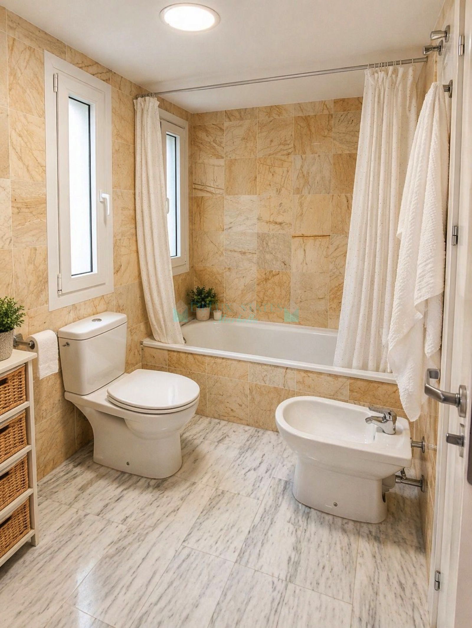 Ground Floor Apartment for sale in Terrazas del Rodeo, Nueva Andalucia
