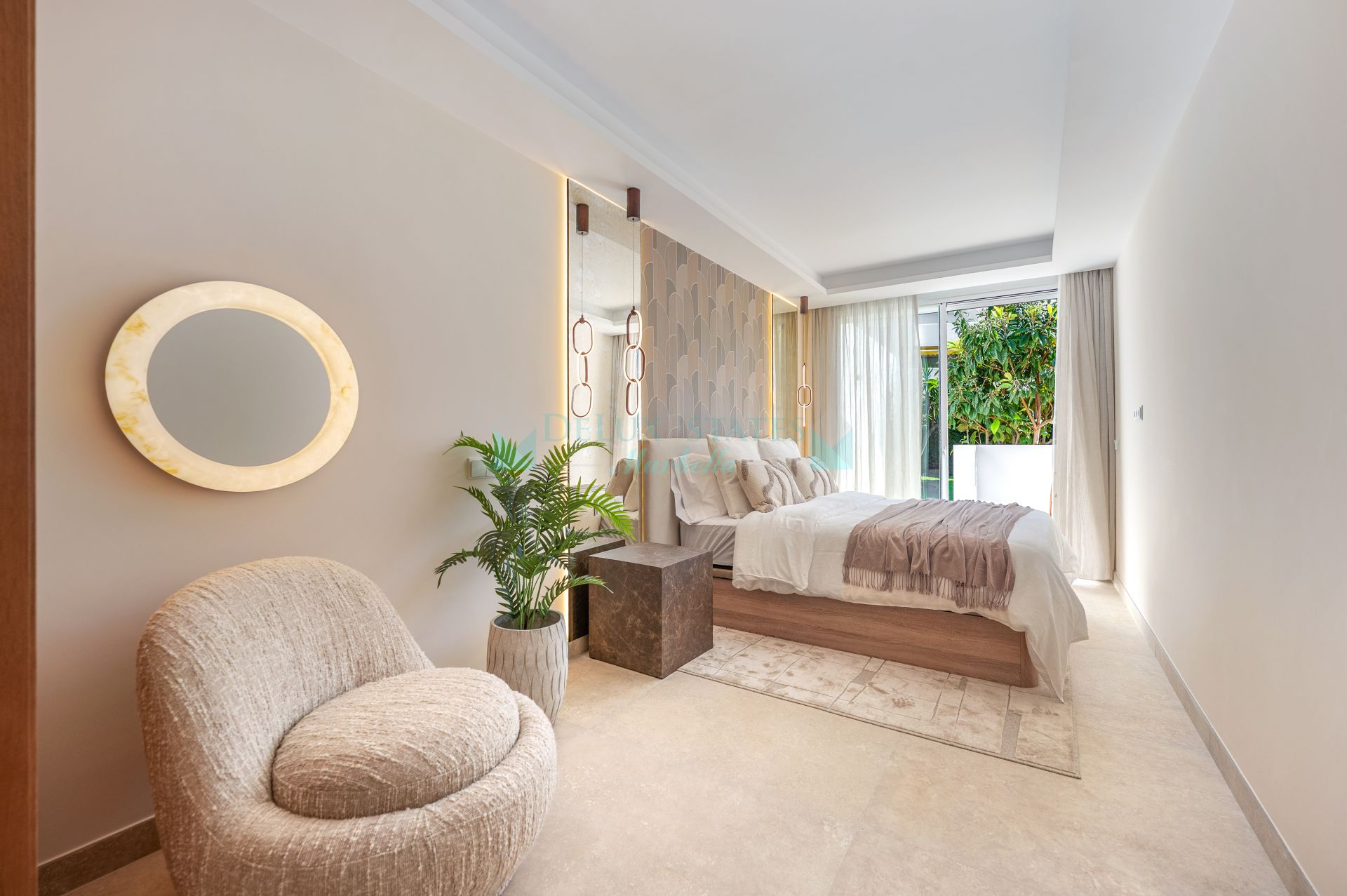 Ground Floor Apartment for sale in Nueva Andalucia
