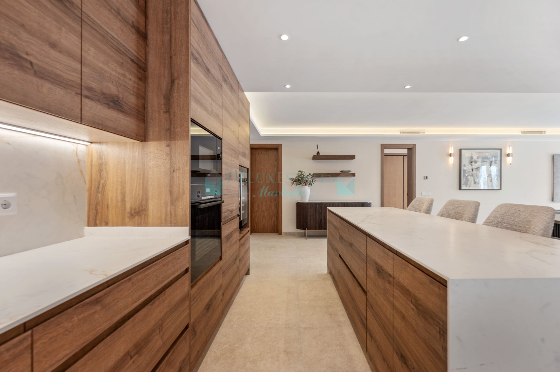 Ground Floor Apartment for sale in Nueva Andalucia