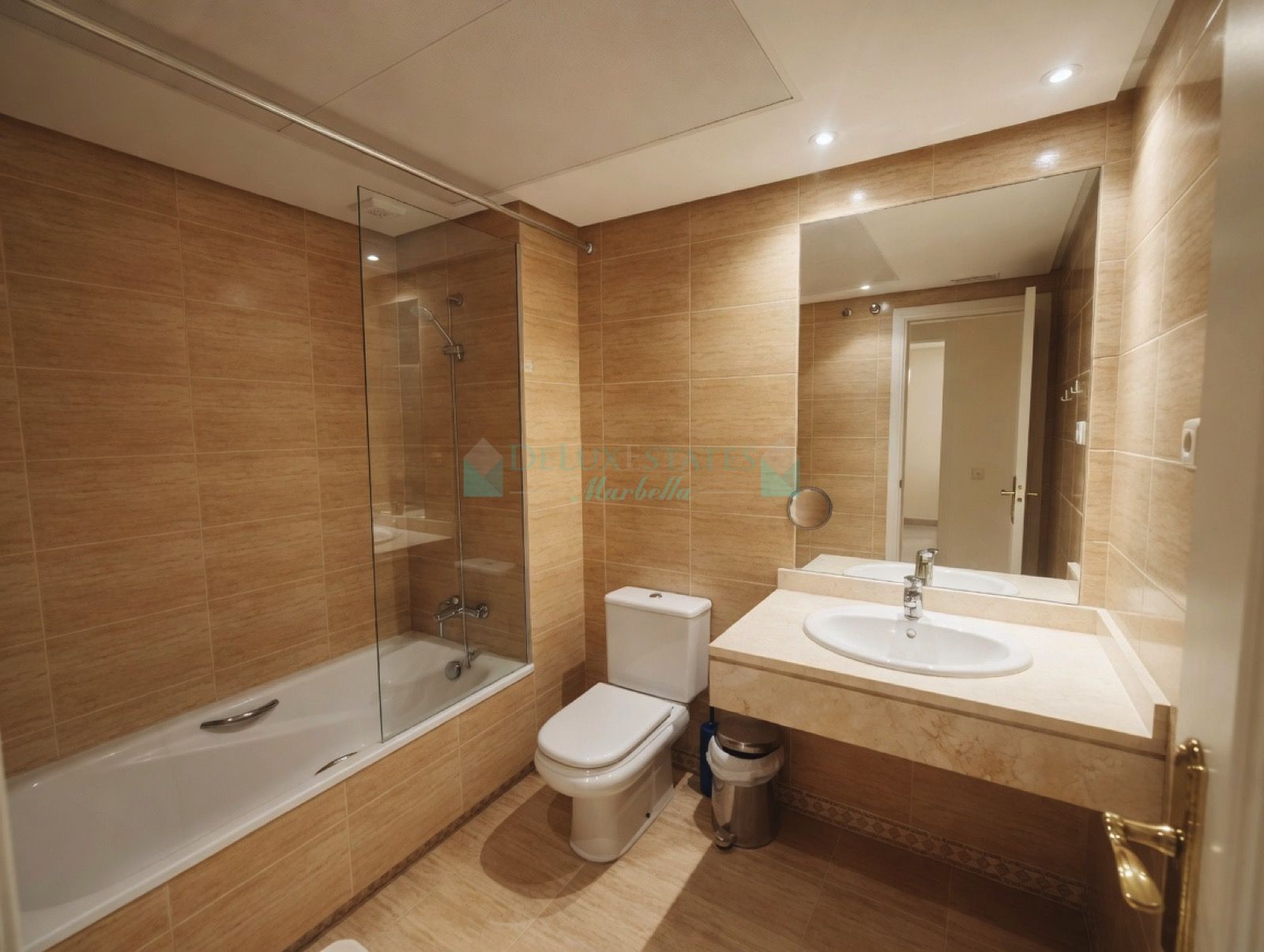 Ground Floor Apartment for sale in Los Naranjos de Marbella, Nueva Andalucia
