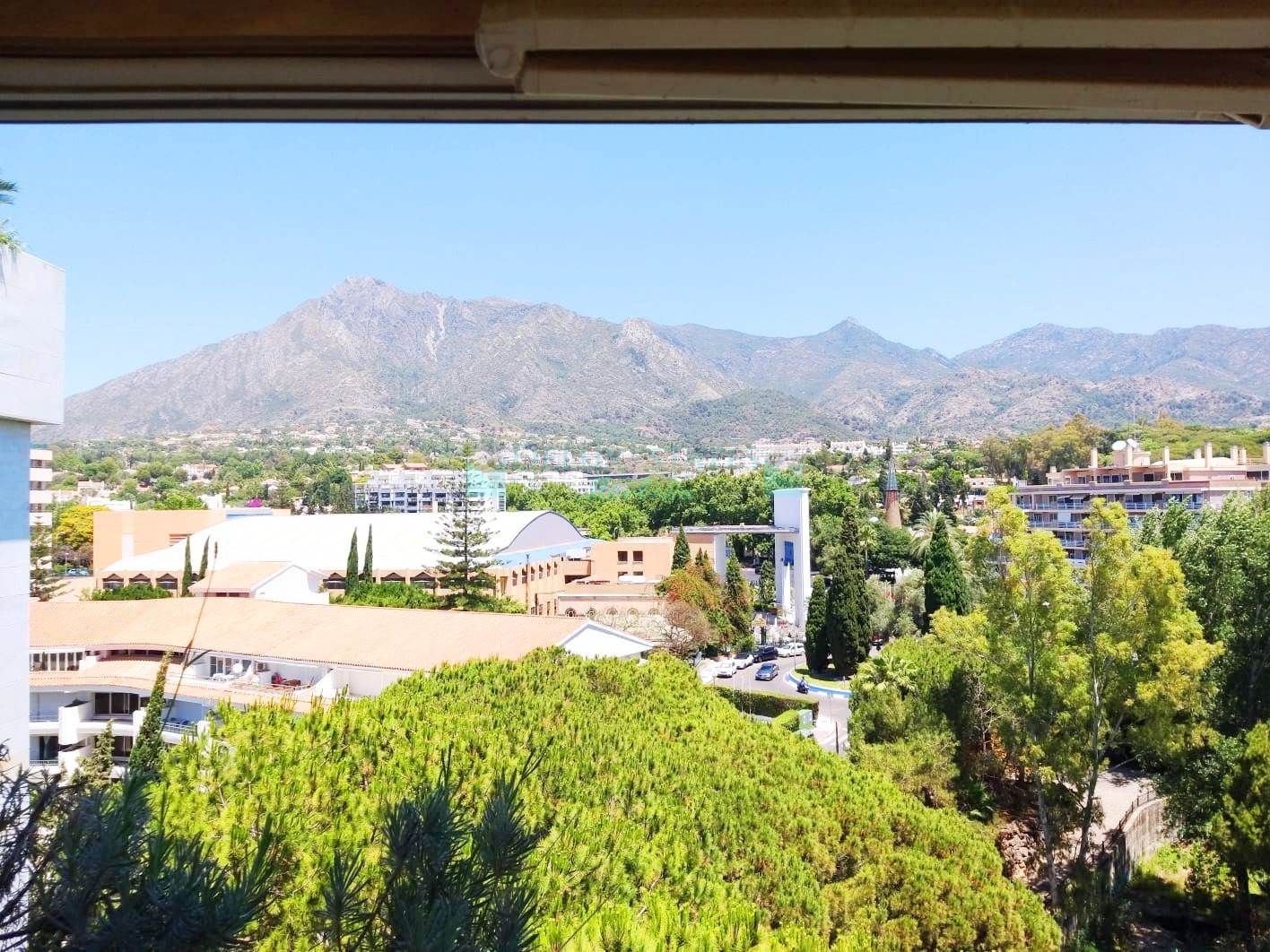 Apartamento en alquiler en La Carolina, Marbella Golden Mile