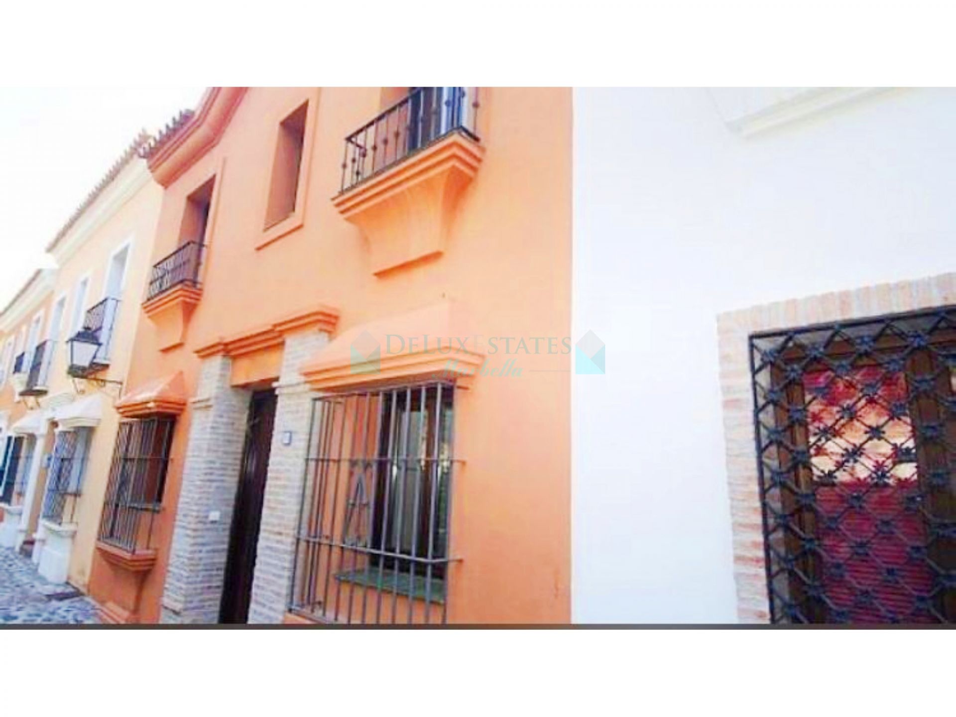 Town House for rent in El Paraiso, Estepona