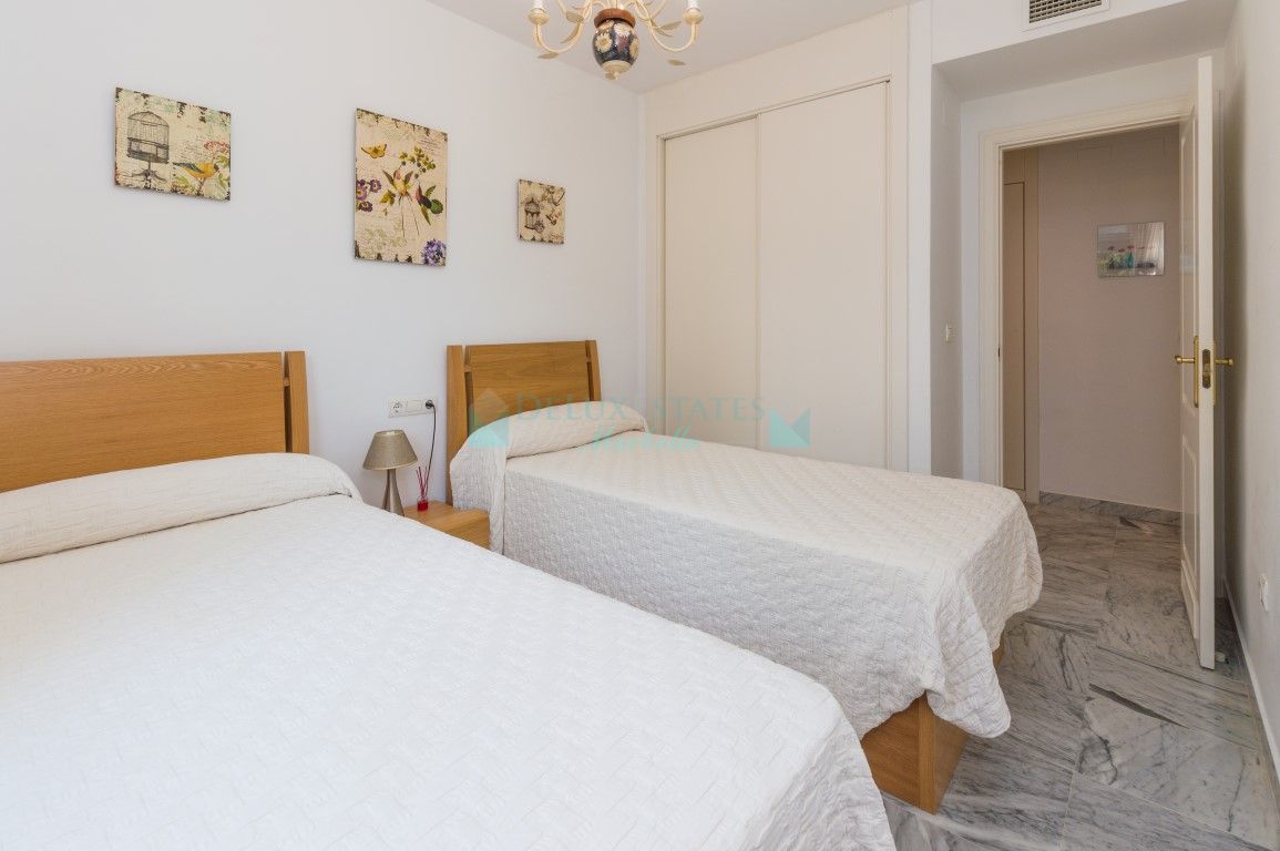 Apartamento en alquiler en Lorcrisur, San Pedro de Alcantara