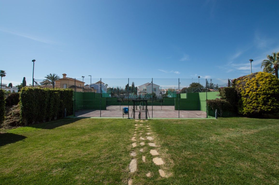 Apartamento en alquiler en Lorcrisur, San Pedro de Alcantara