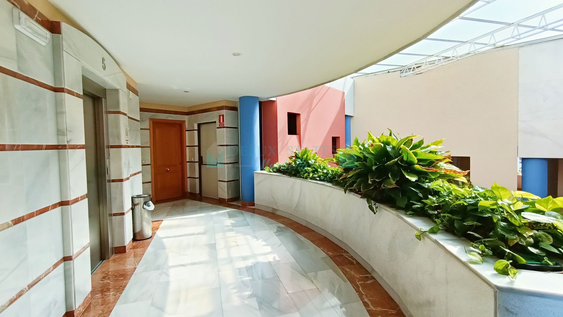 Office for sale in Tembo Banus, Marbella - Puerto Banus