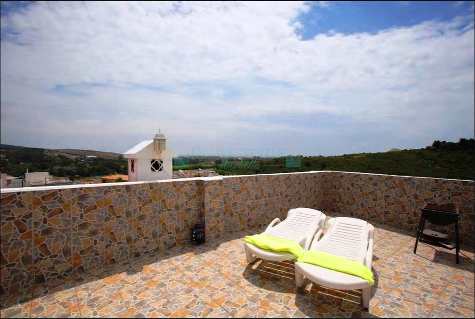 House for sale in San Enrique de Guadiaro