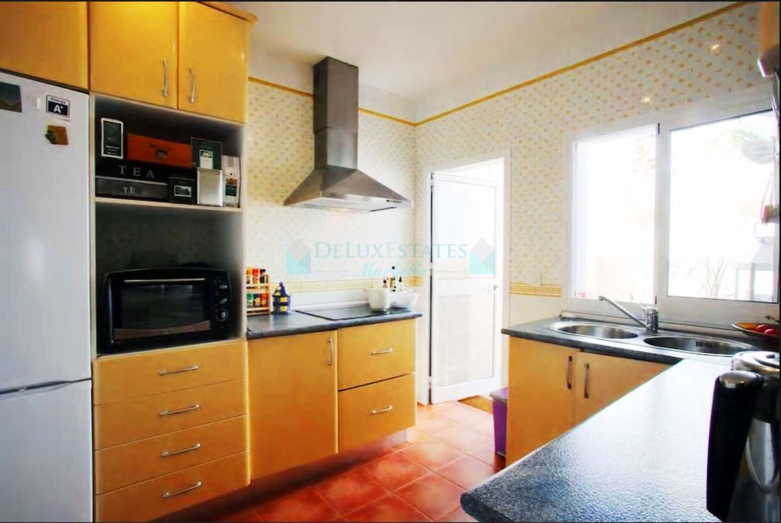 House for sale in San Enrique de Guadiaro