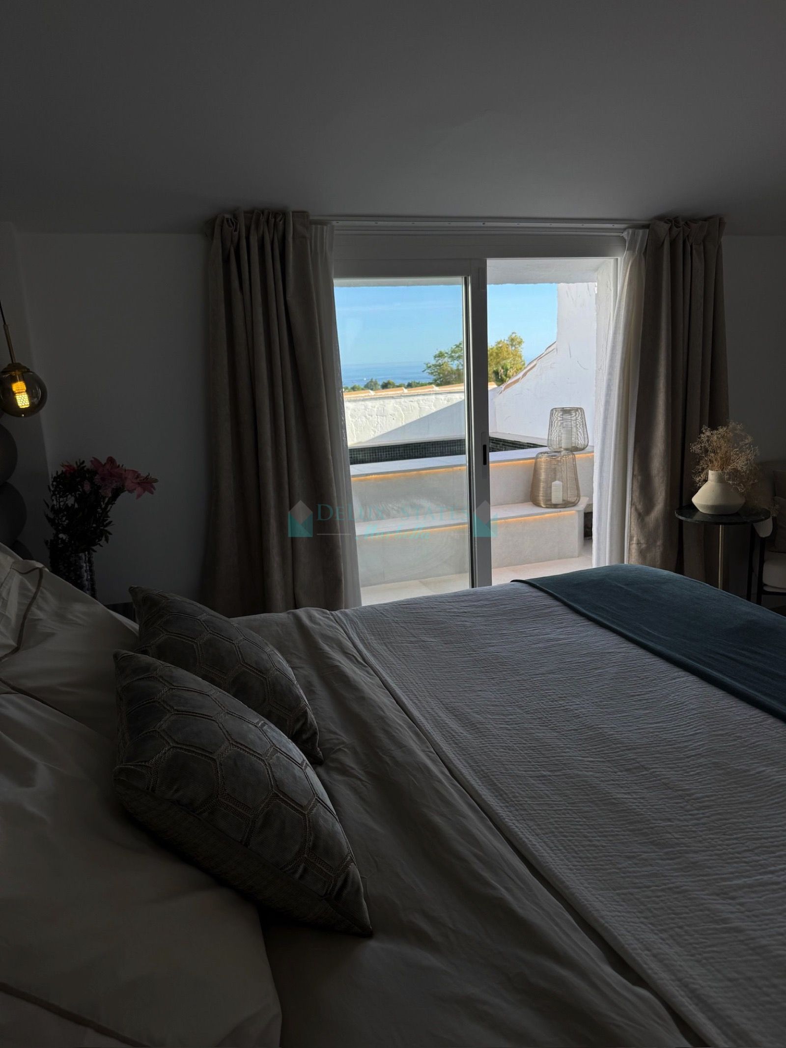 Duplex Penthouse for sale in El Dorado, Nueva Andalucia