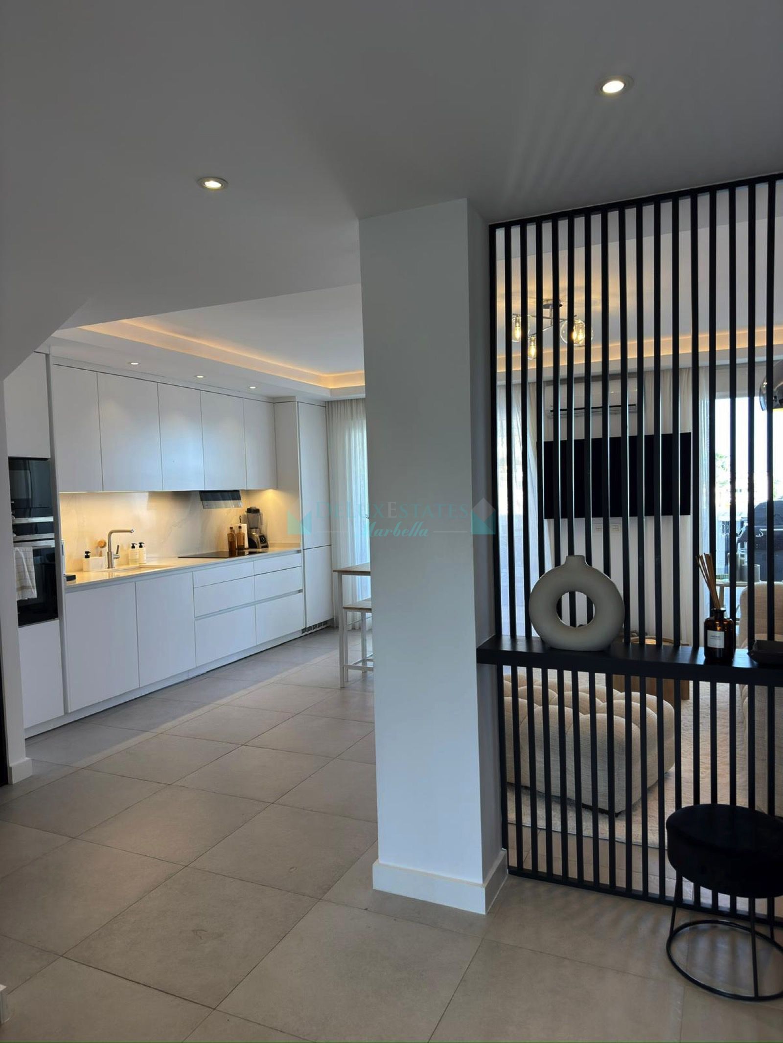 Duplex Penthouse for sale in El Dorado, Nueva Andalucia