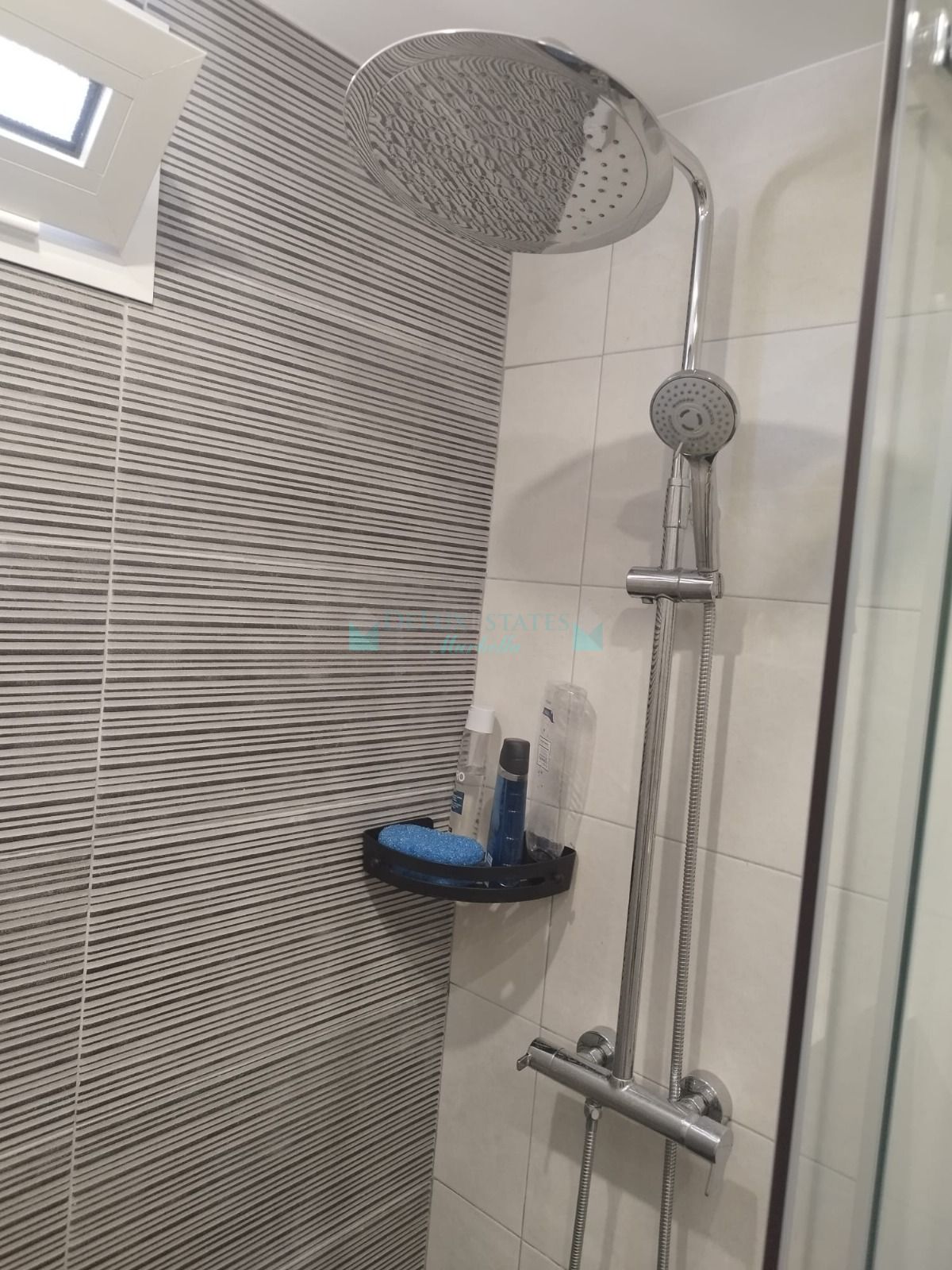 Semi Detached House for sale in Guadalmansa Playa, Estepona