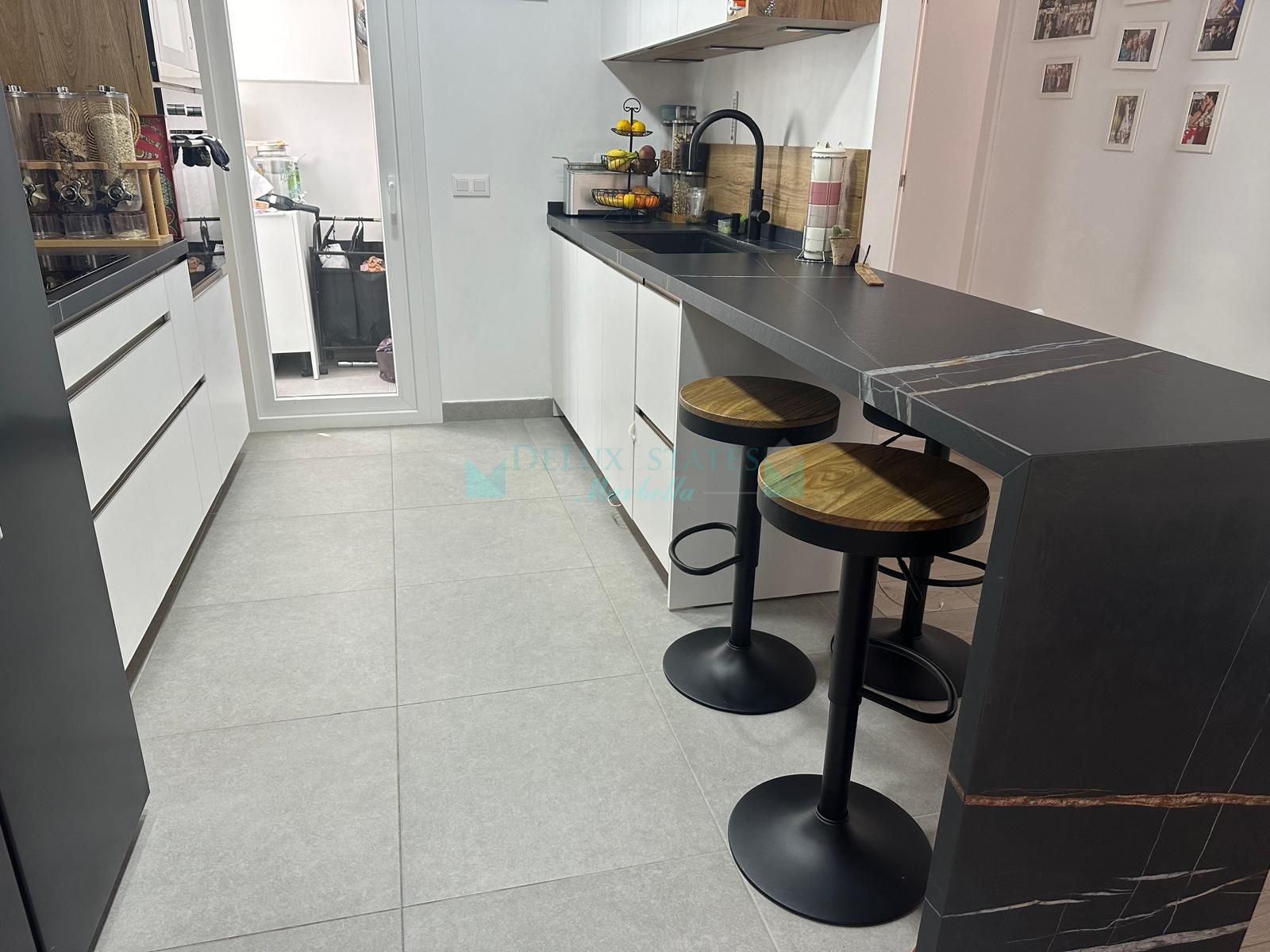 Duplex Penthouse for sale in Avda de Andalucia - Sierra de Estepona, Estepona