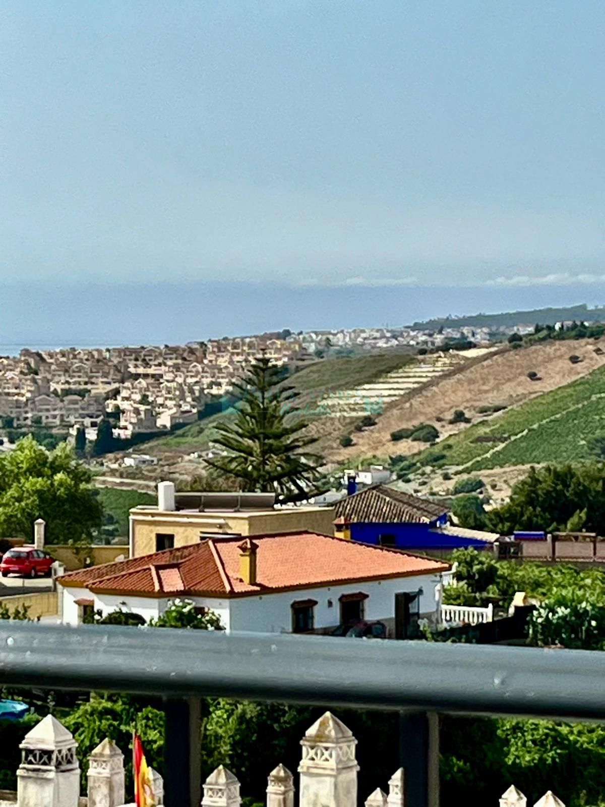 Semi Detached House for sale in Manilva Pueblo, Manilva