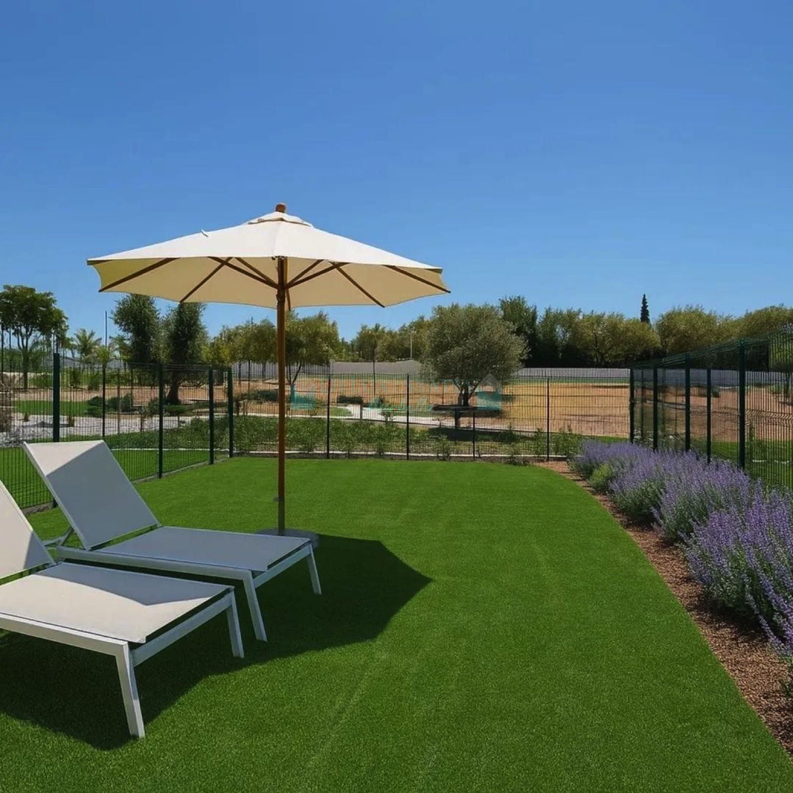 Ground Floor Apartment for sale in Las Joyas, Estepona