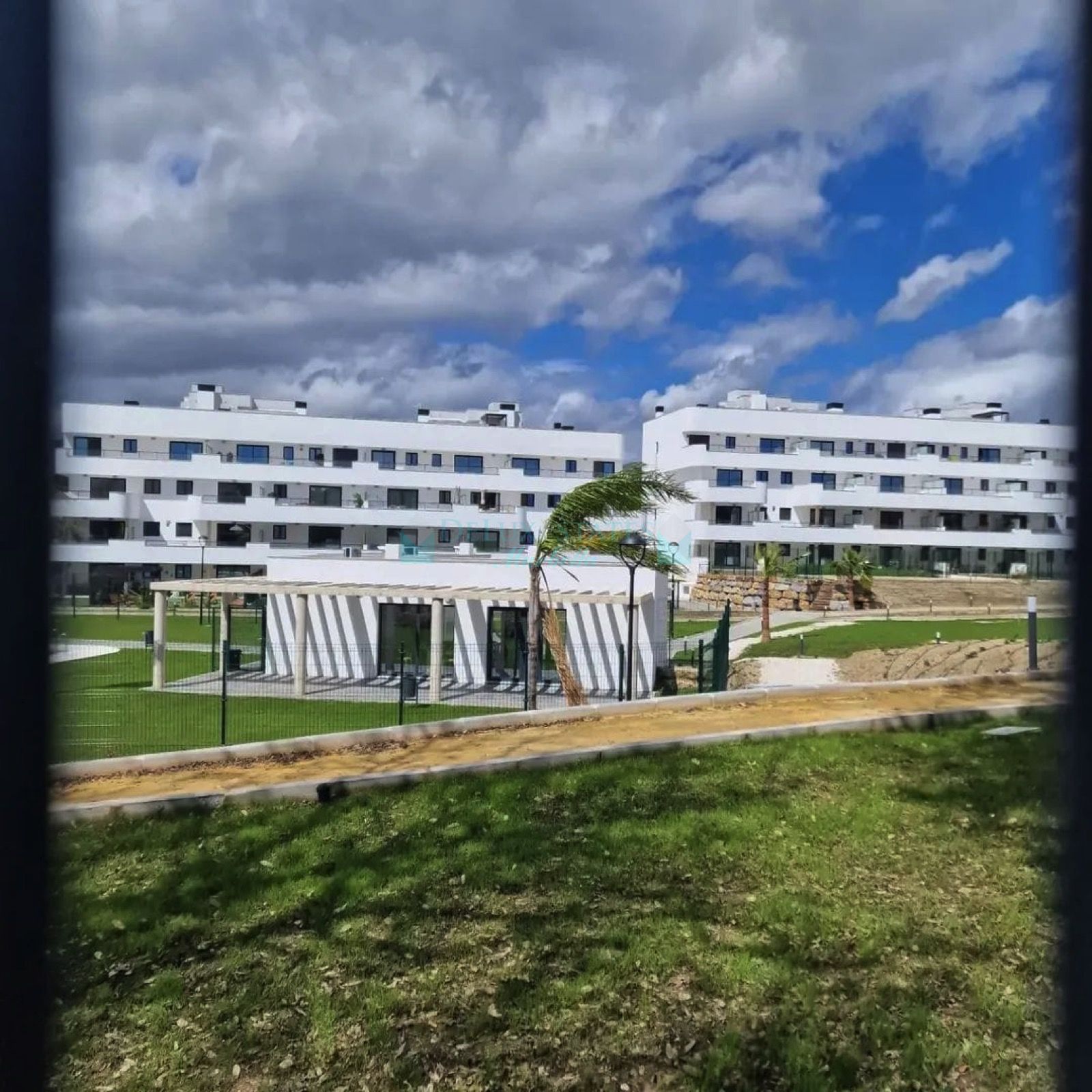 Ground Floor Apartment for sale in Las Joyas, Estepona