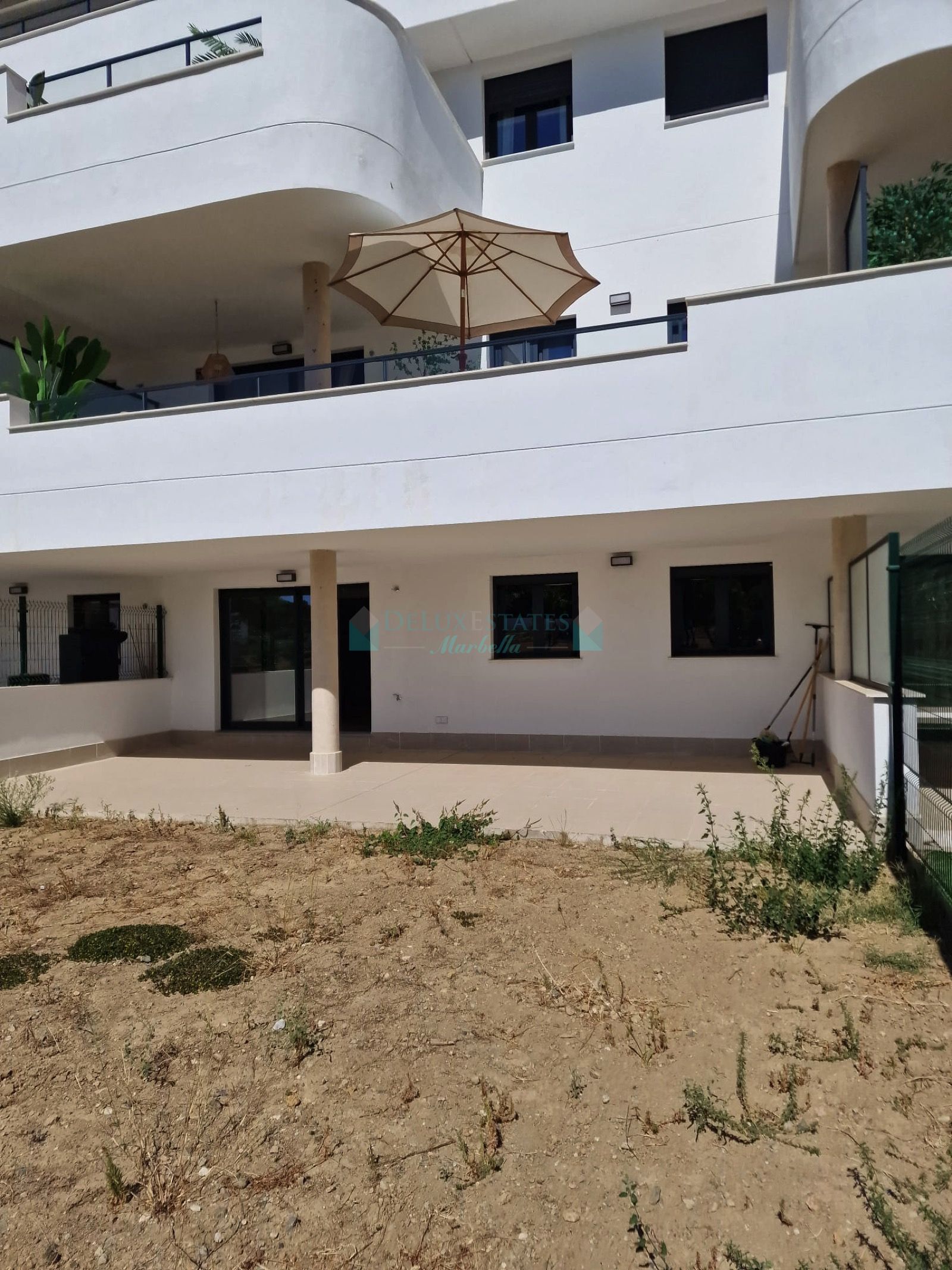 Ground Floor Apartment for sale in Las Joyas, Estepona