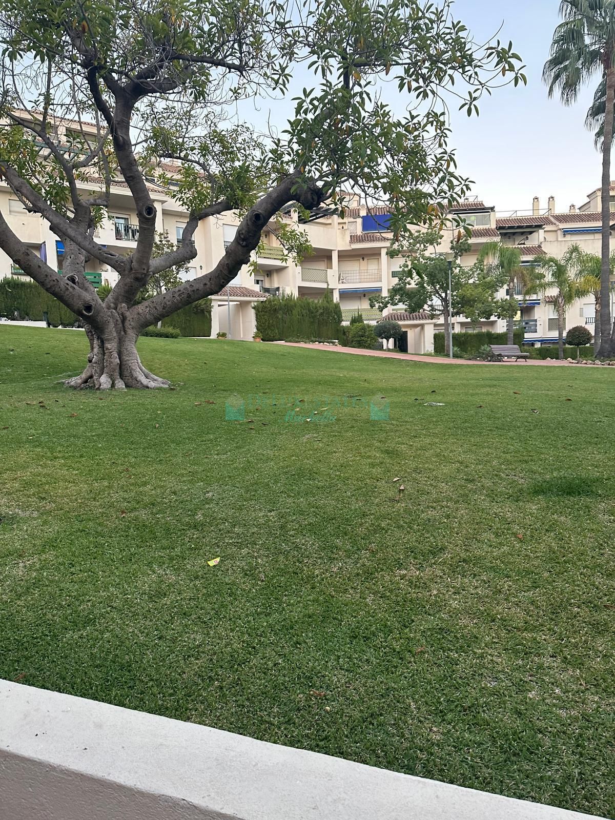 Ground Floor Apartment for sale in Lorcrimar, Nueva Andalucia