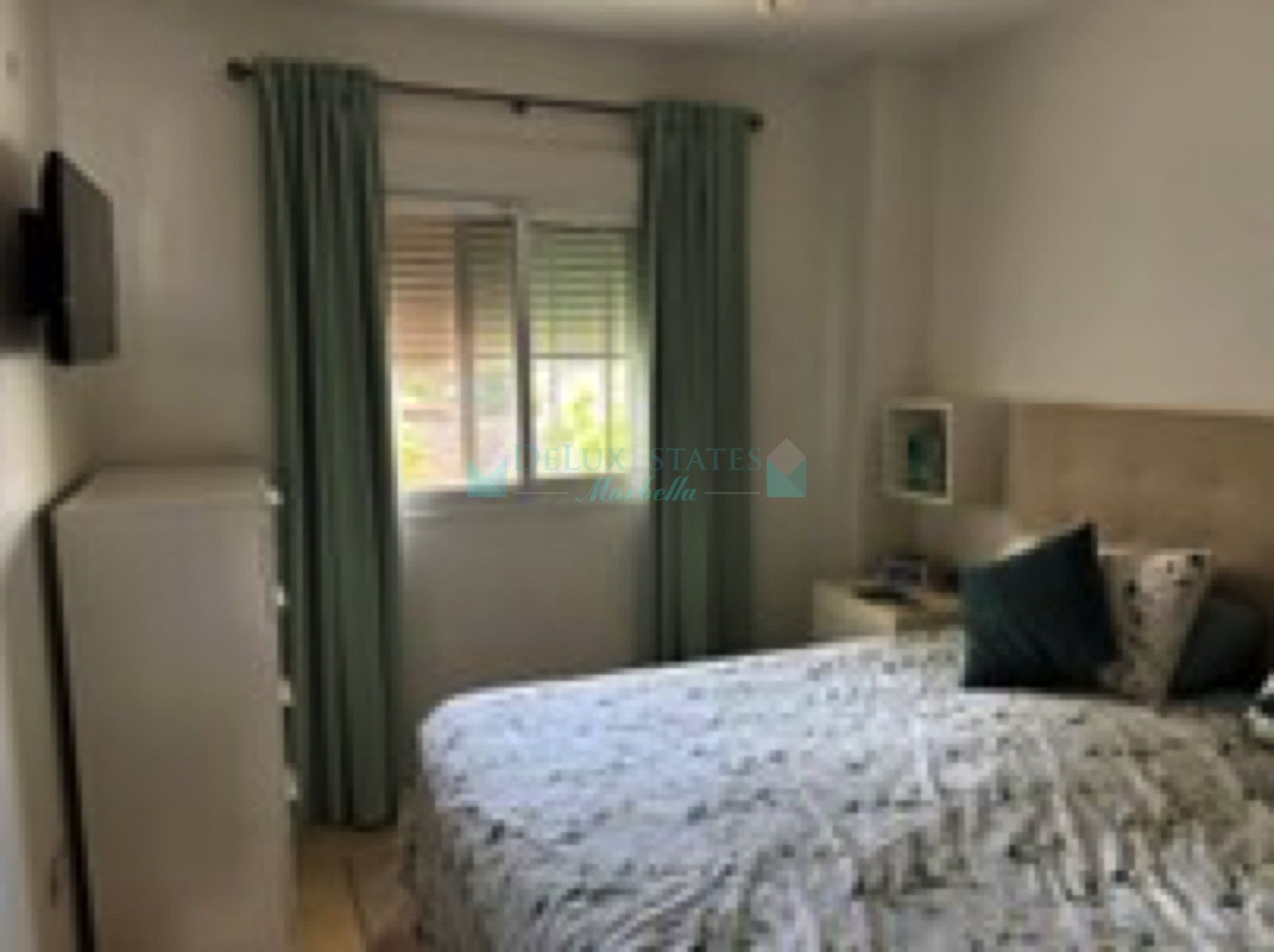 Apartment for sale in La Duquesa, Manilva