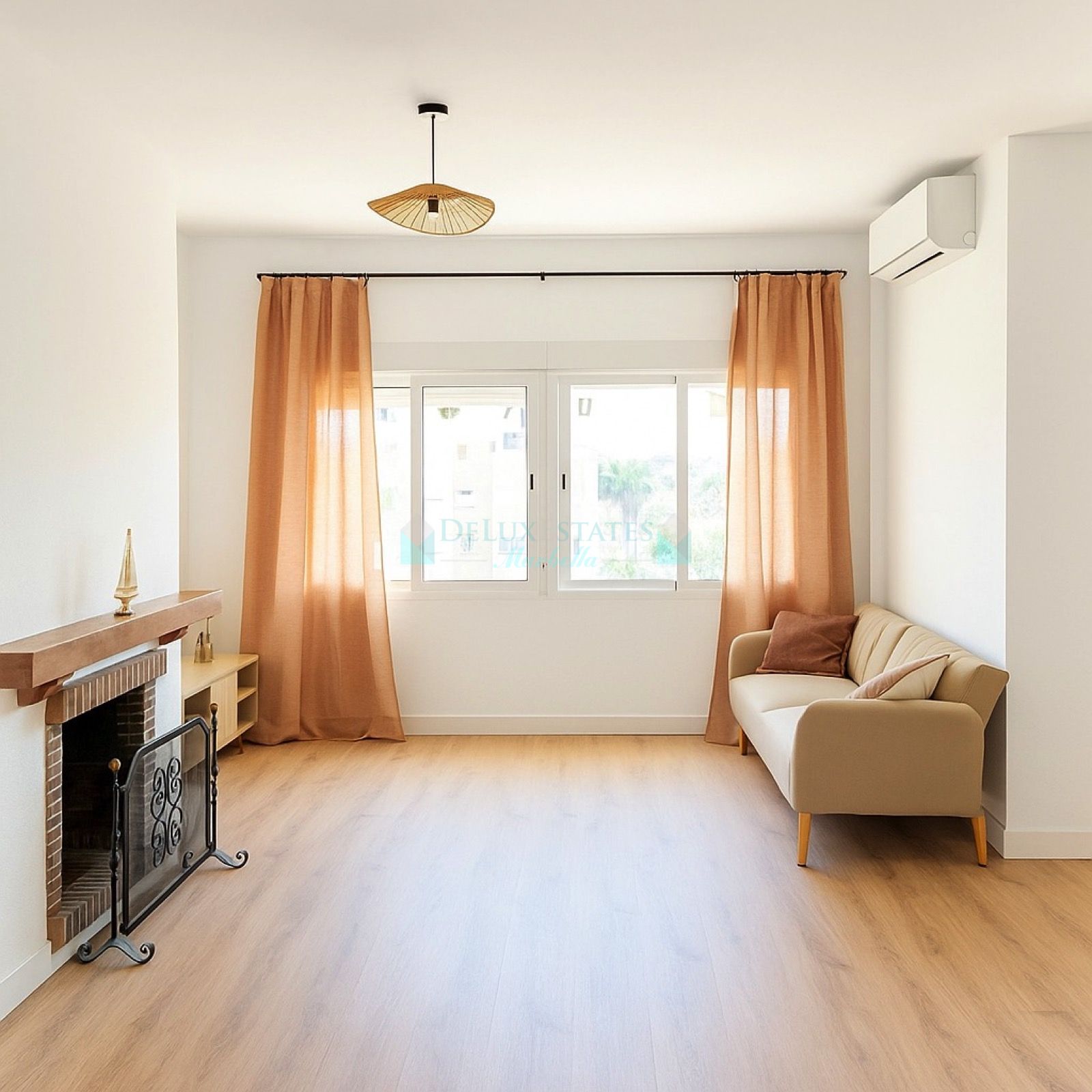 Apartment for sale in La Resina Golf, Estepona