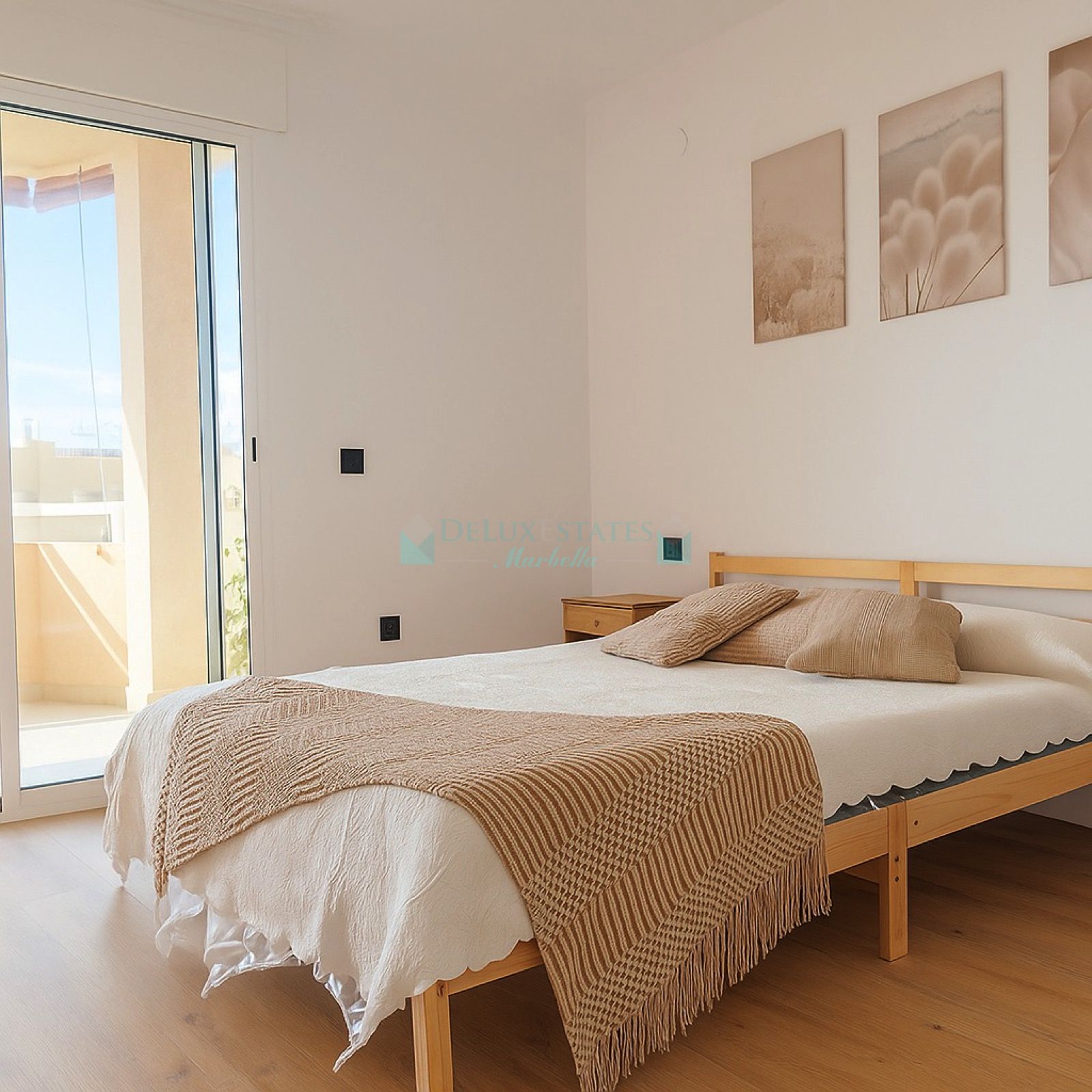 Apartment for sale in La Resina Golf, Estepona