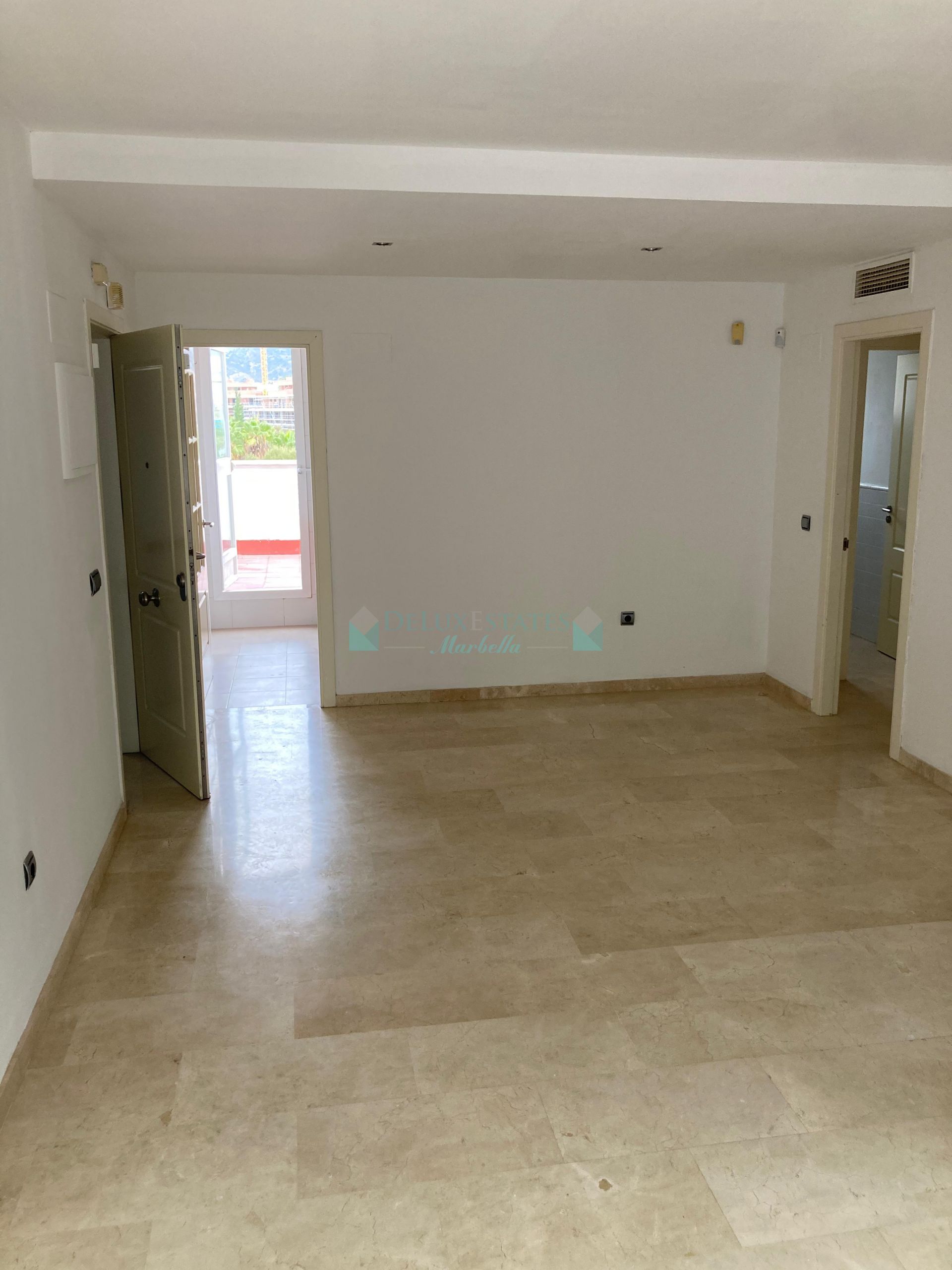 Duplex Penthouse for sale in Cancelada, Estepona