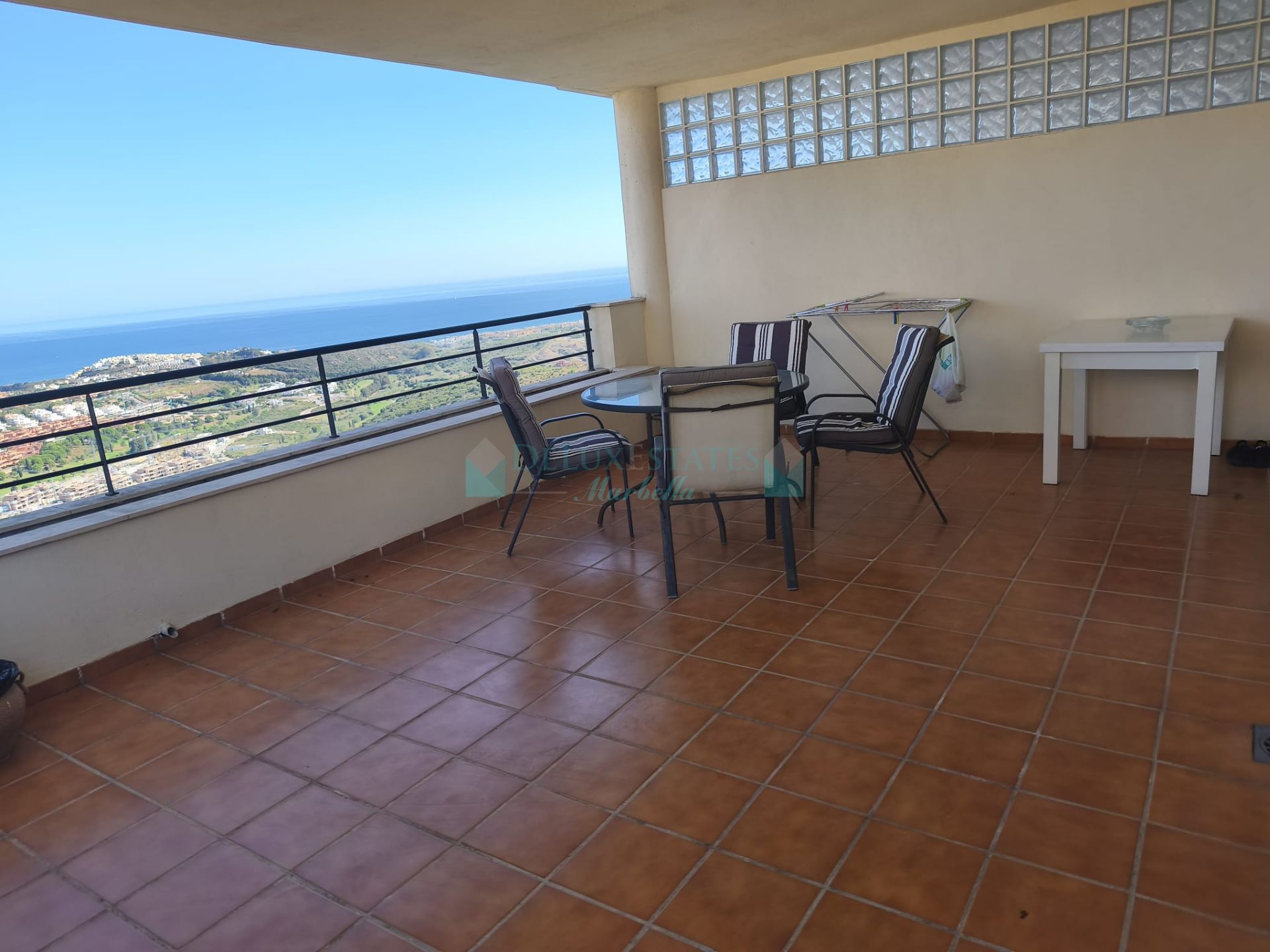 Apartment for sale in Doña Julia, Casares