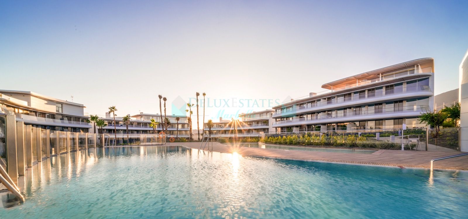 Ground Floor Apartment for sale in Guadalobon, Estepona