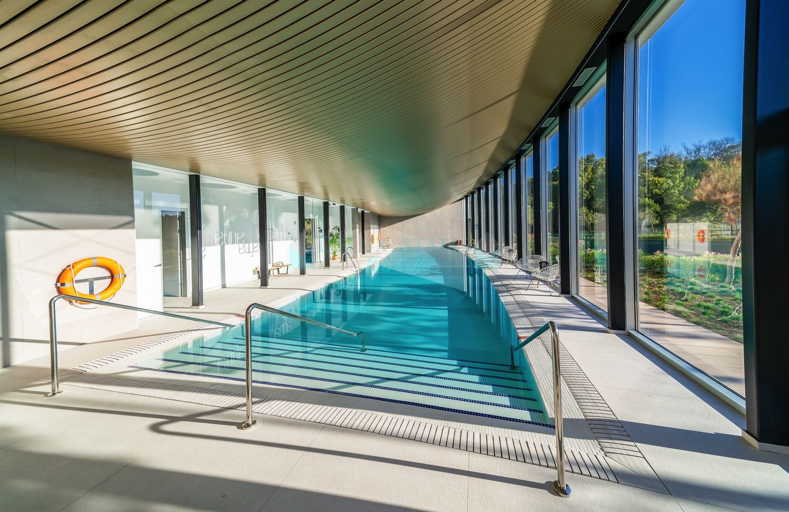 Ground Floor Apartment for sale in Guadalobon, Estepona