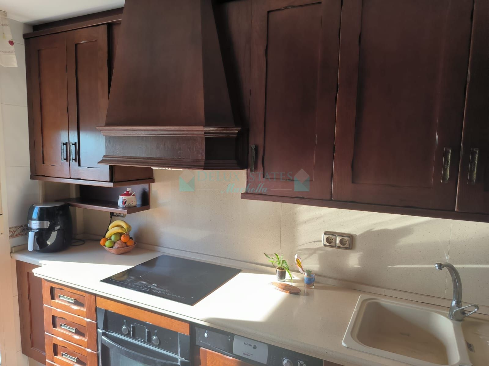 Ático en venta en Calvario, Estepona