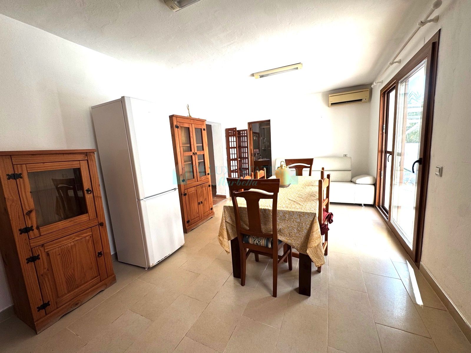 Town House for sale in San Enrique de Guadiaro