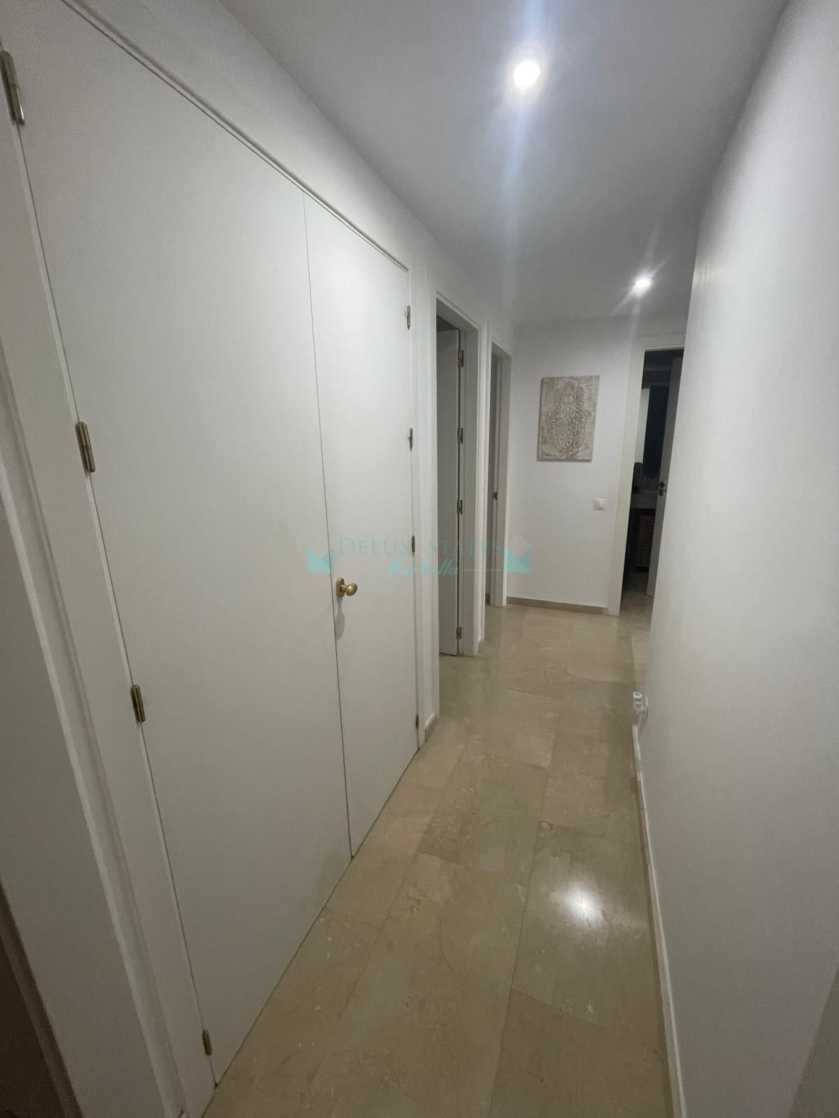 Apartamento Planta Baja en venta en Castillo de la Duquesa, Manilva