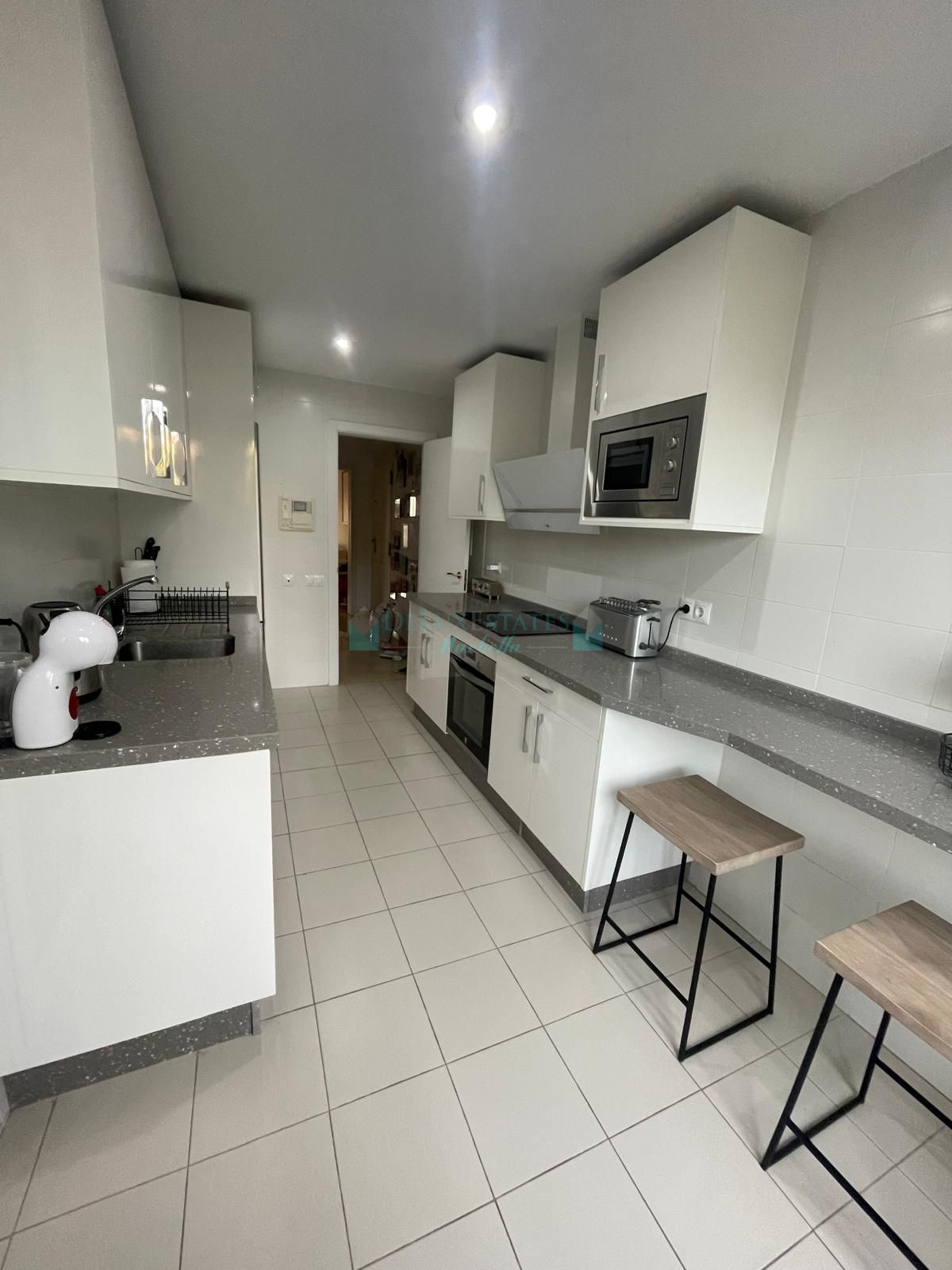 Apartamento Planta Baja en venta en Castillo de la Duquesa, Manilva