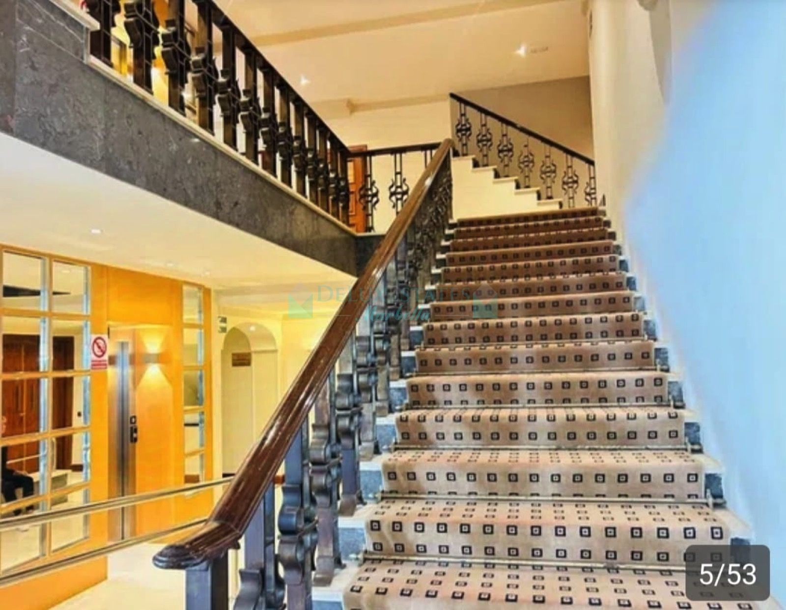 Apartment for sale in Las Brisas, Nueva Andalucia