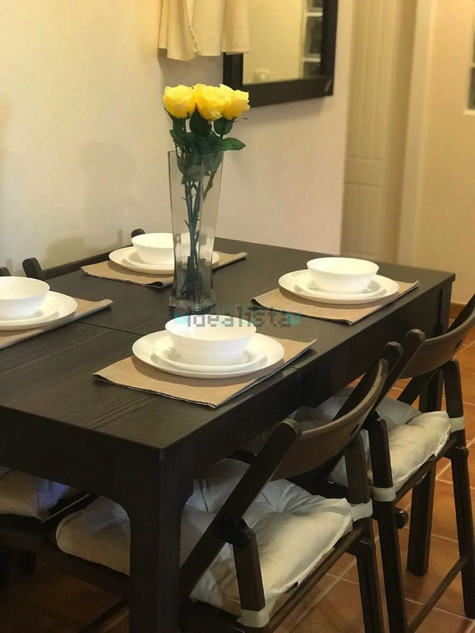 Ground Floor Apartment for sale in El Paraiso, Estepona