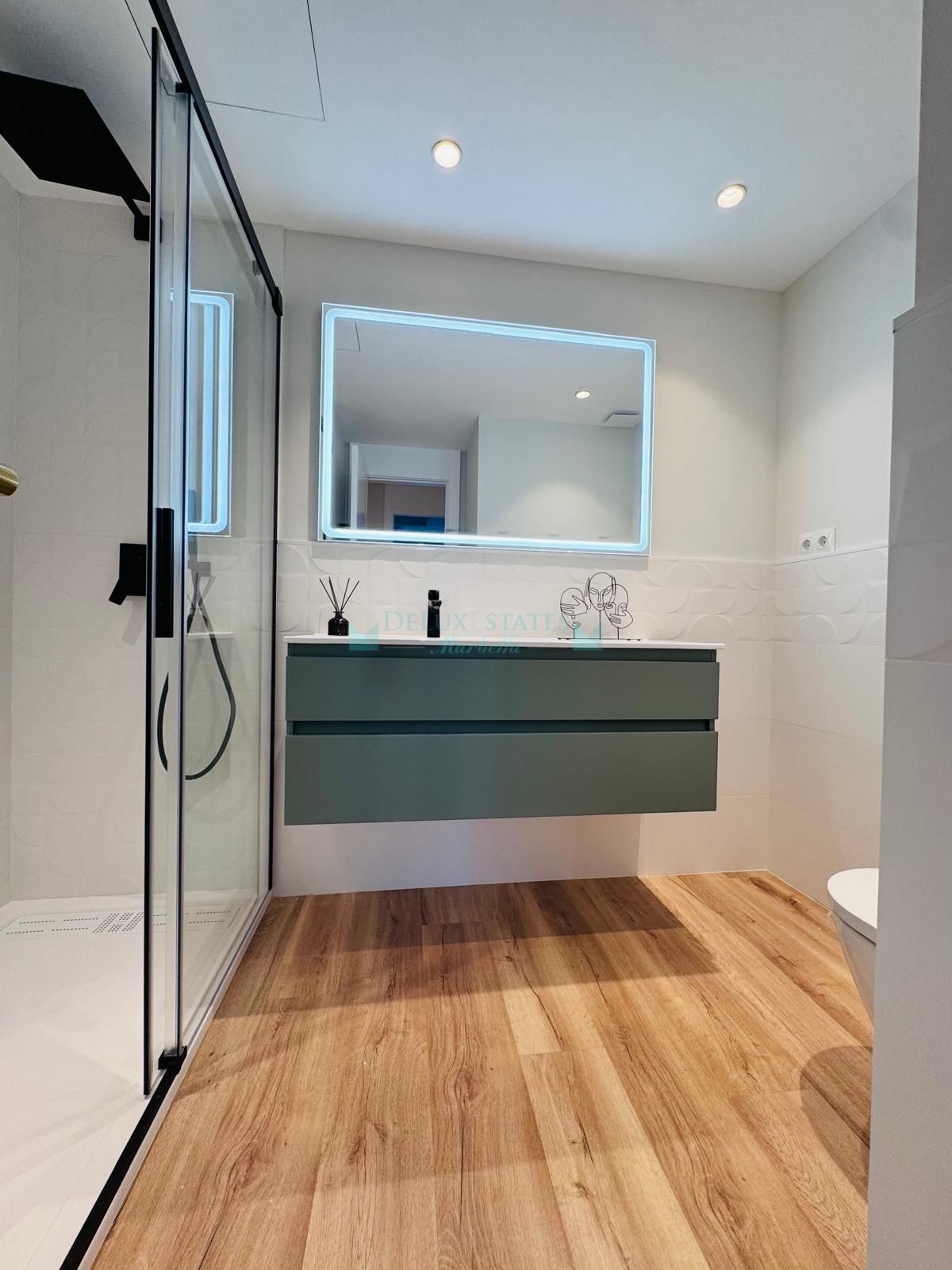 Ground Floor Apartment for sale in Cortijo Blanco, San Pedro de Alcantara