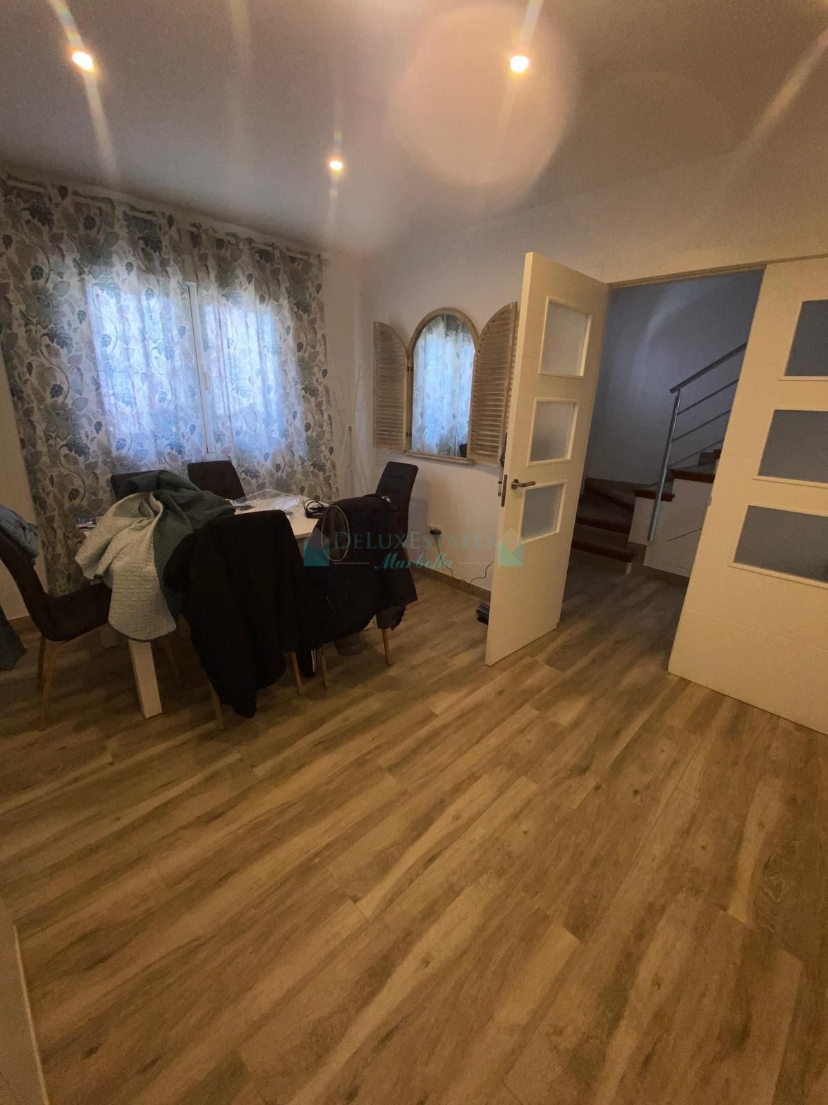 Town House for sale in Secadero, Casares