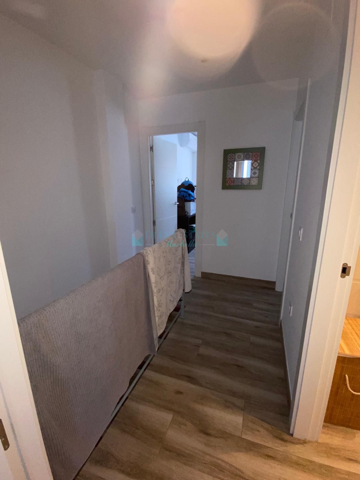 Town House for sale in Secadero, Casares