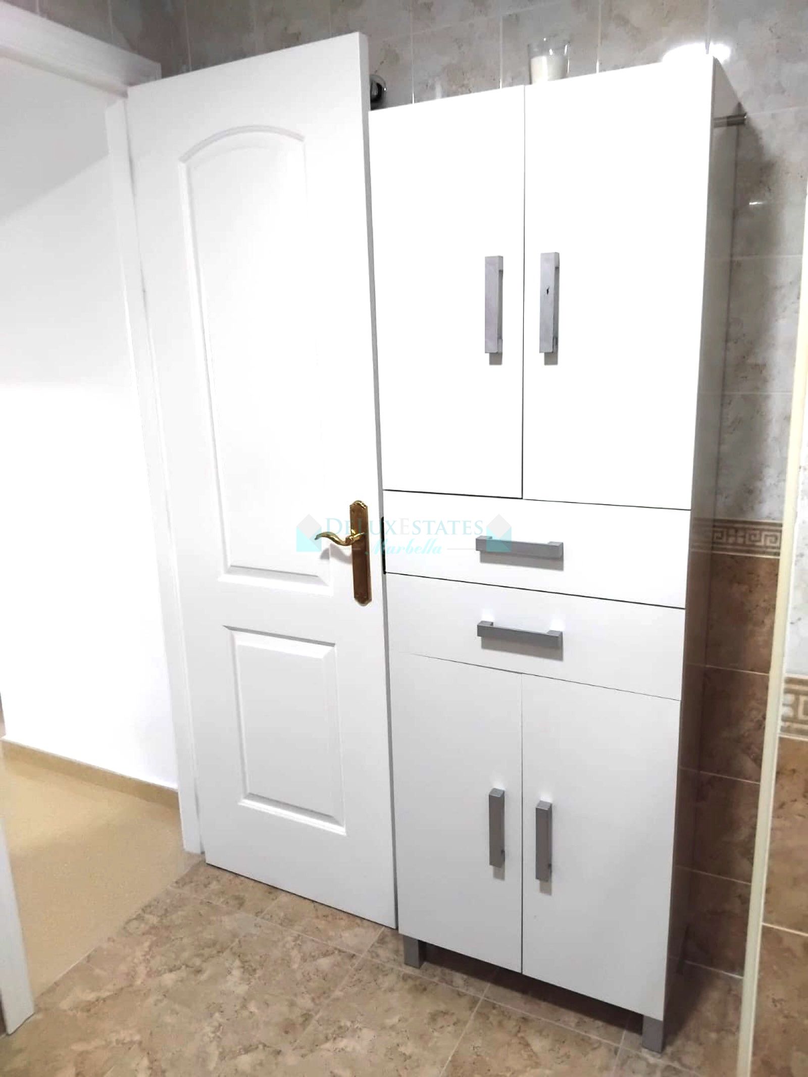 Apartment for sale in Sabinillas, Manilva