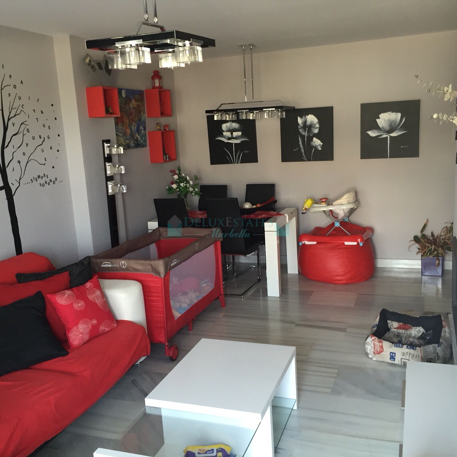 Apartamento en venta en Parque Botanico, Estepona