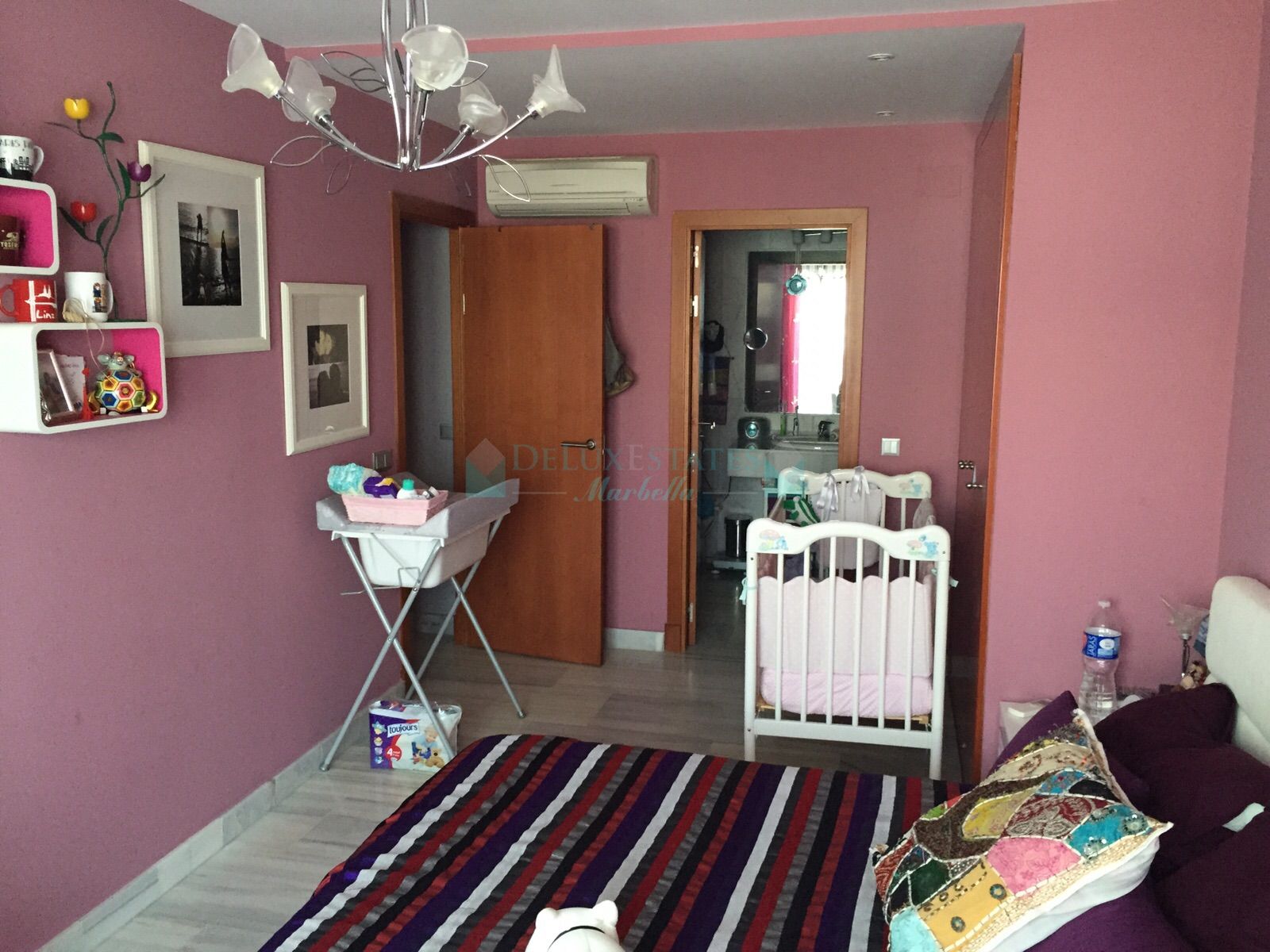 Apartamento en venta en Parque Botanico, Estepona