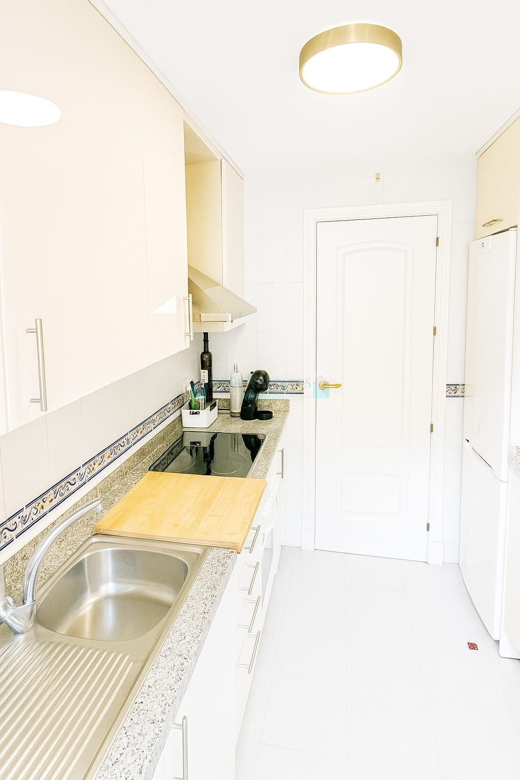 Penthouse for sale in Duquesa Village, Manilva